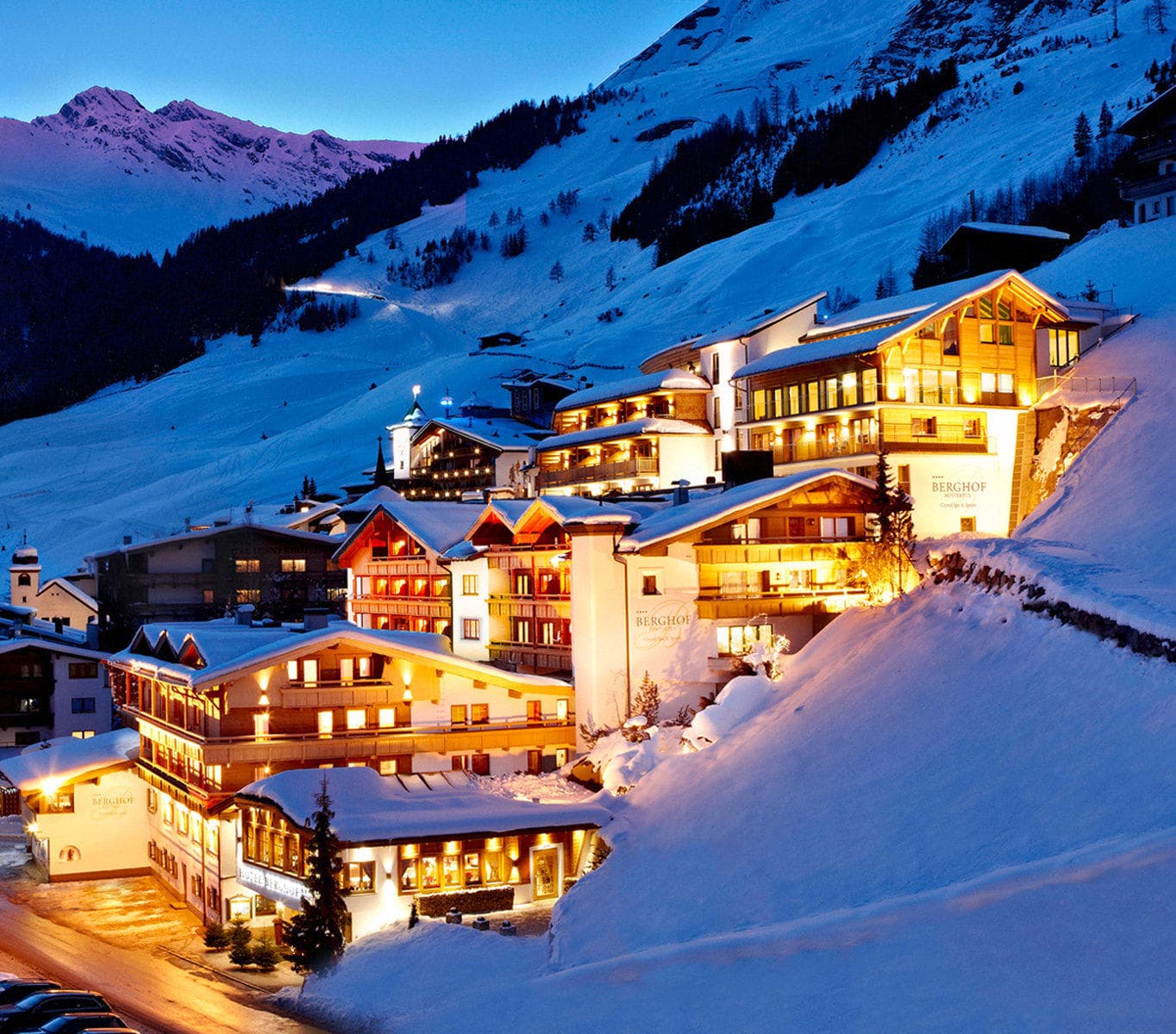 Hotel Berghof Crystal SPA & Sports Hintertux