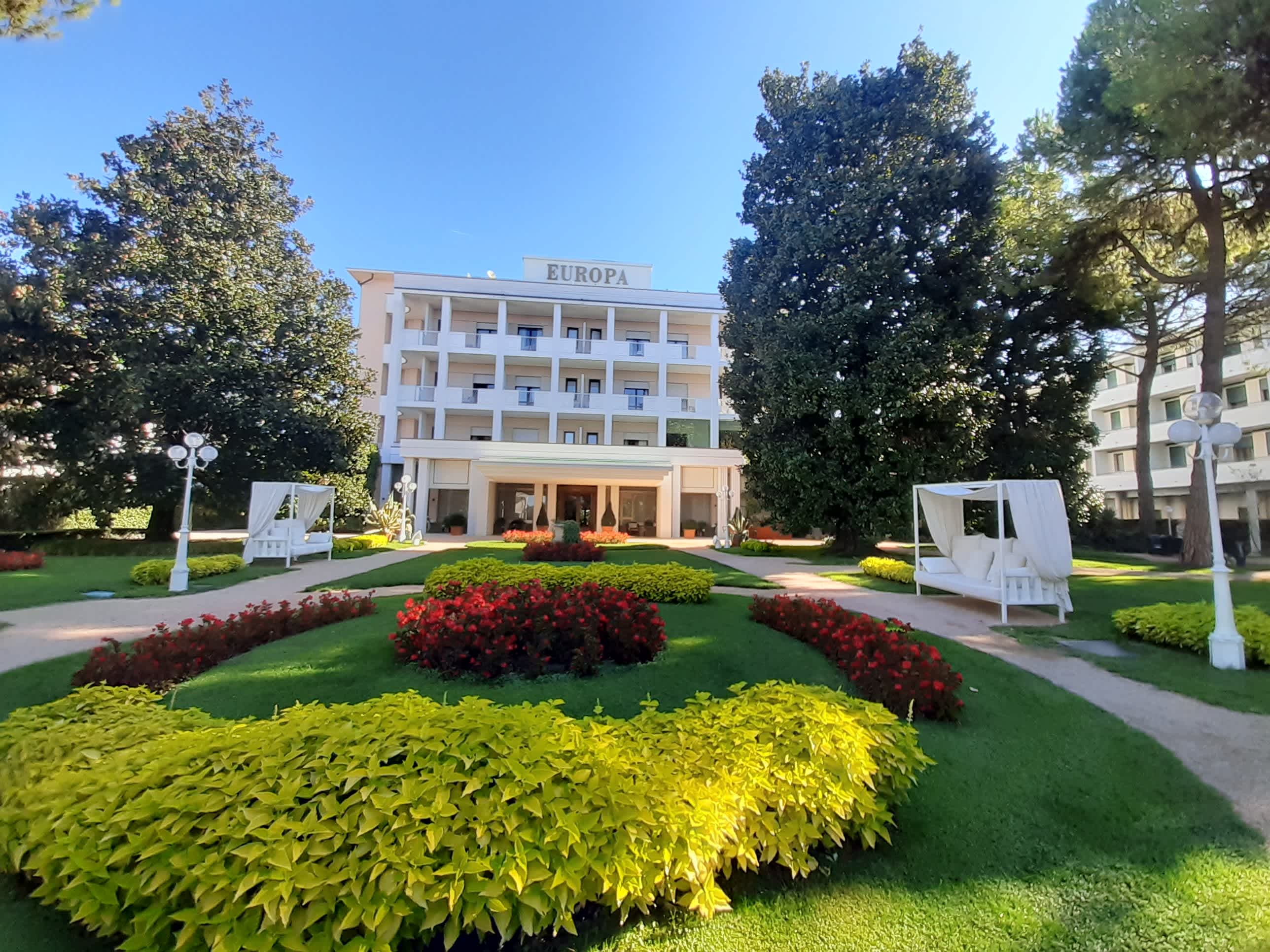Hotel Europa Terme Ansicht 2