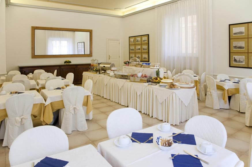 Hotel Italia Ansicht 9