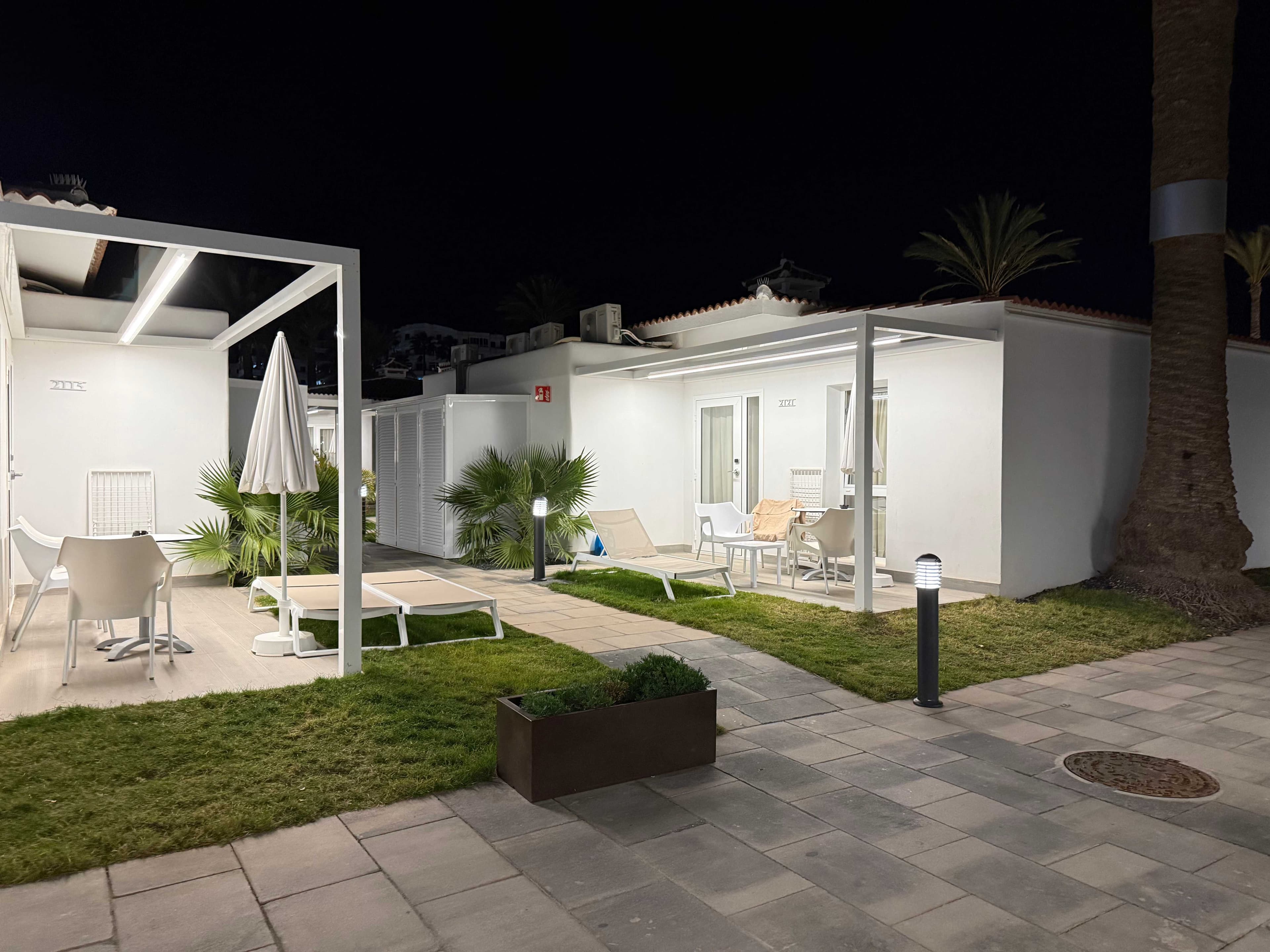 HL Miraflor Suites Hotel Ansicht 2