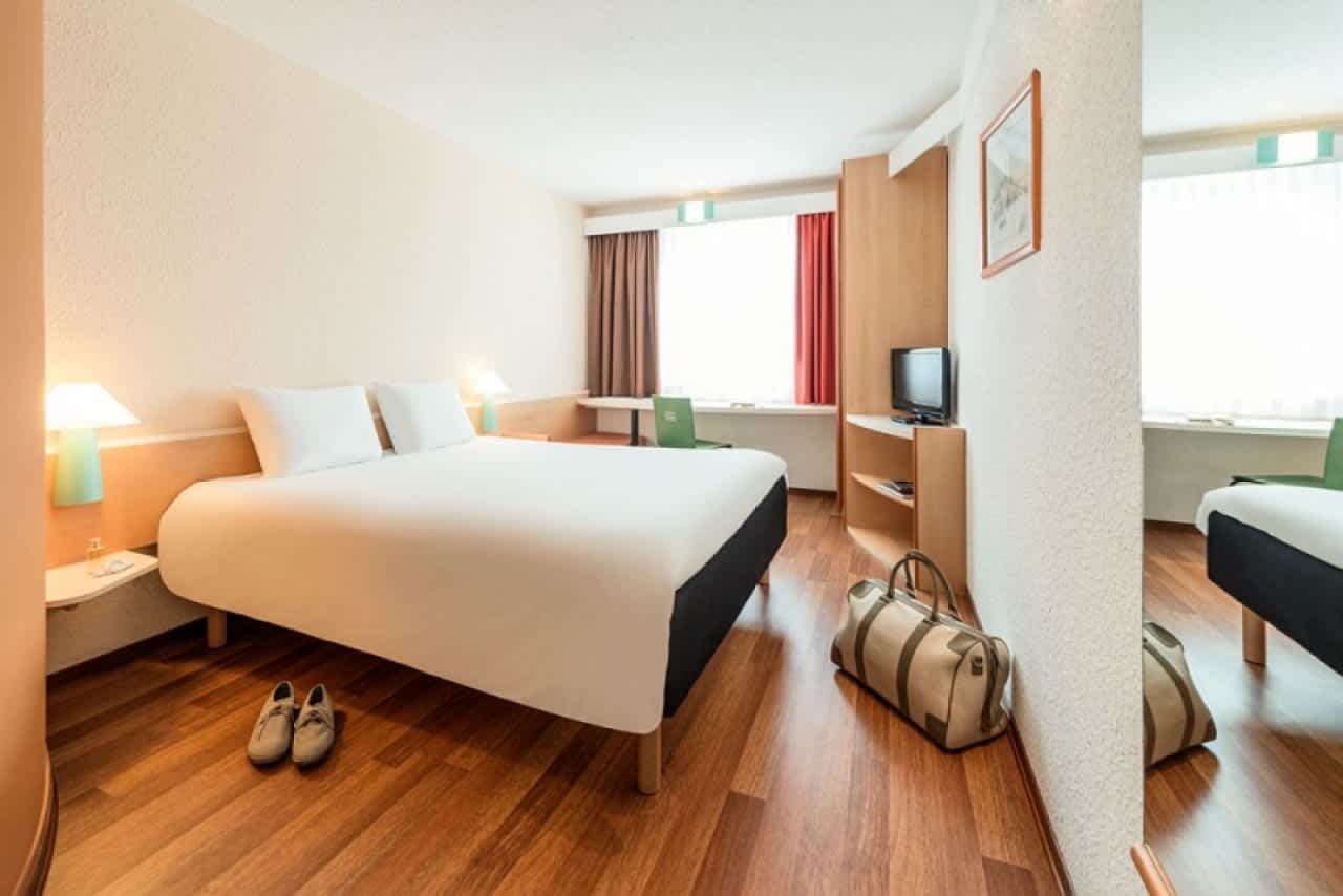 Hotel Ibis München Garching Ansicht 4