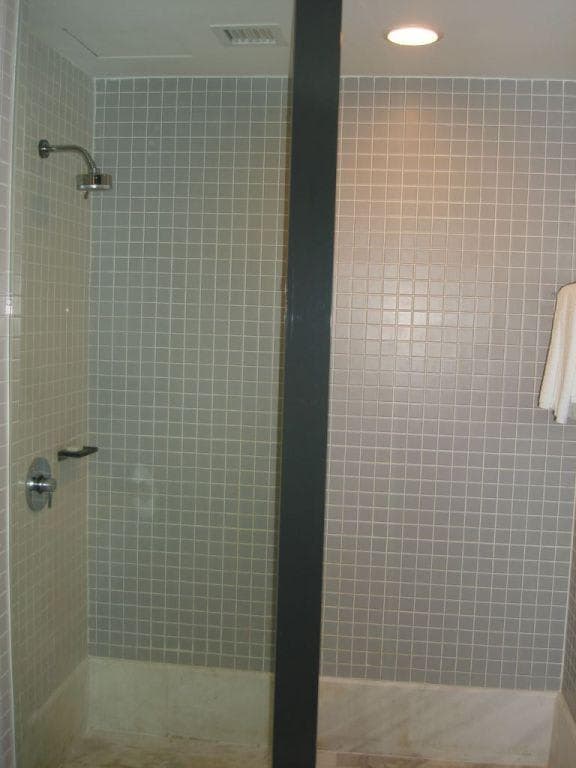 G Hotel Gurney Ansicht 8