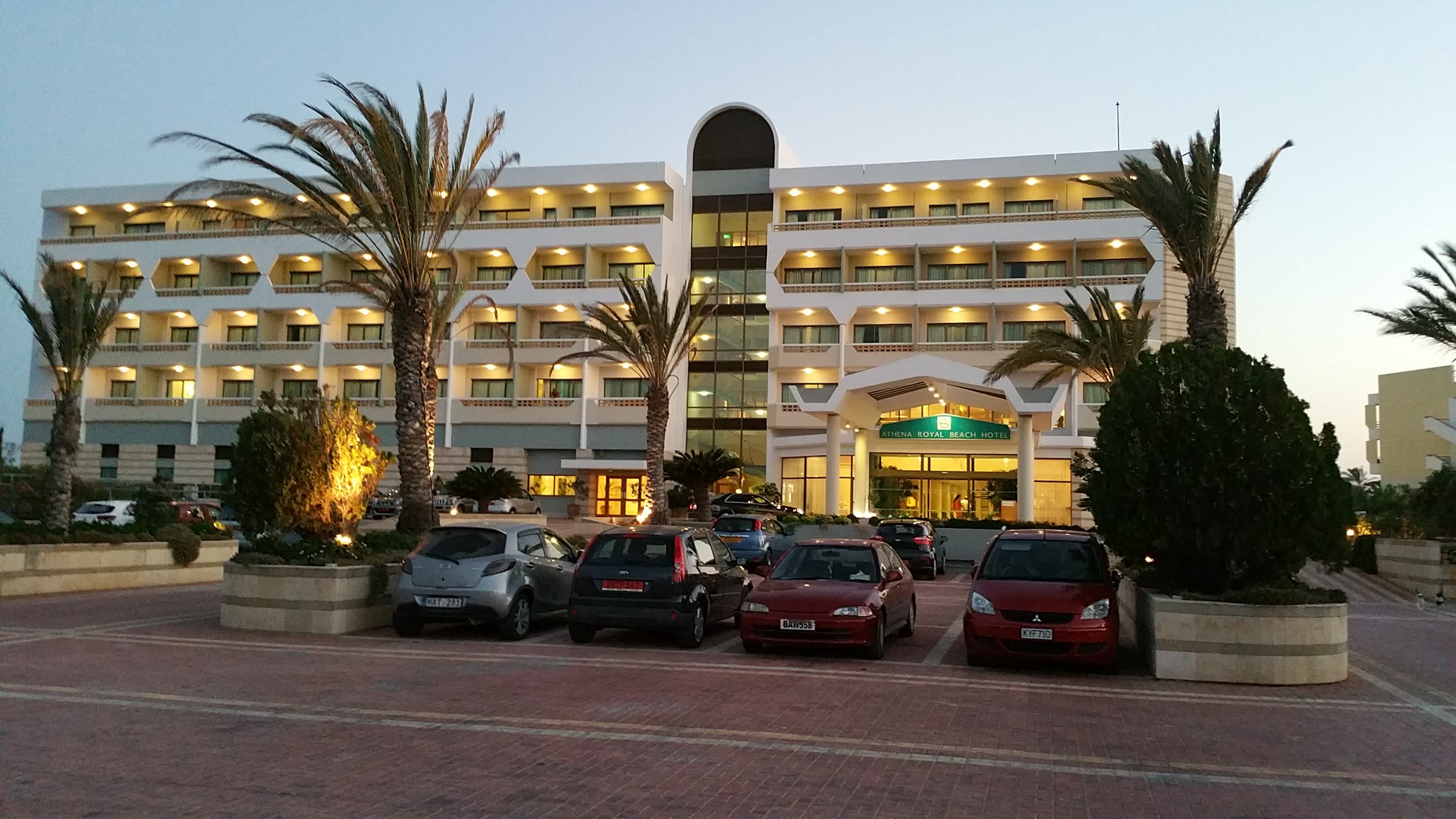 Constantinou Bros Athena Royal Beach Hotel Ansicht 3