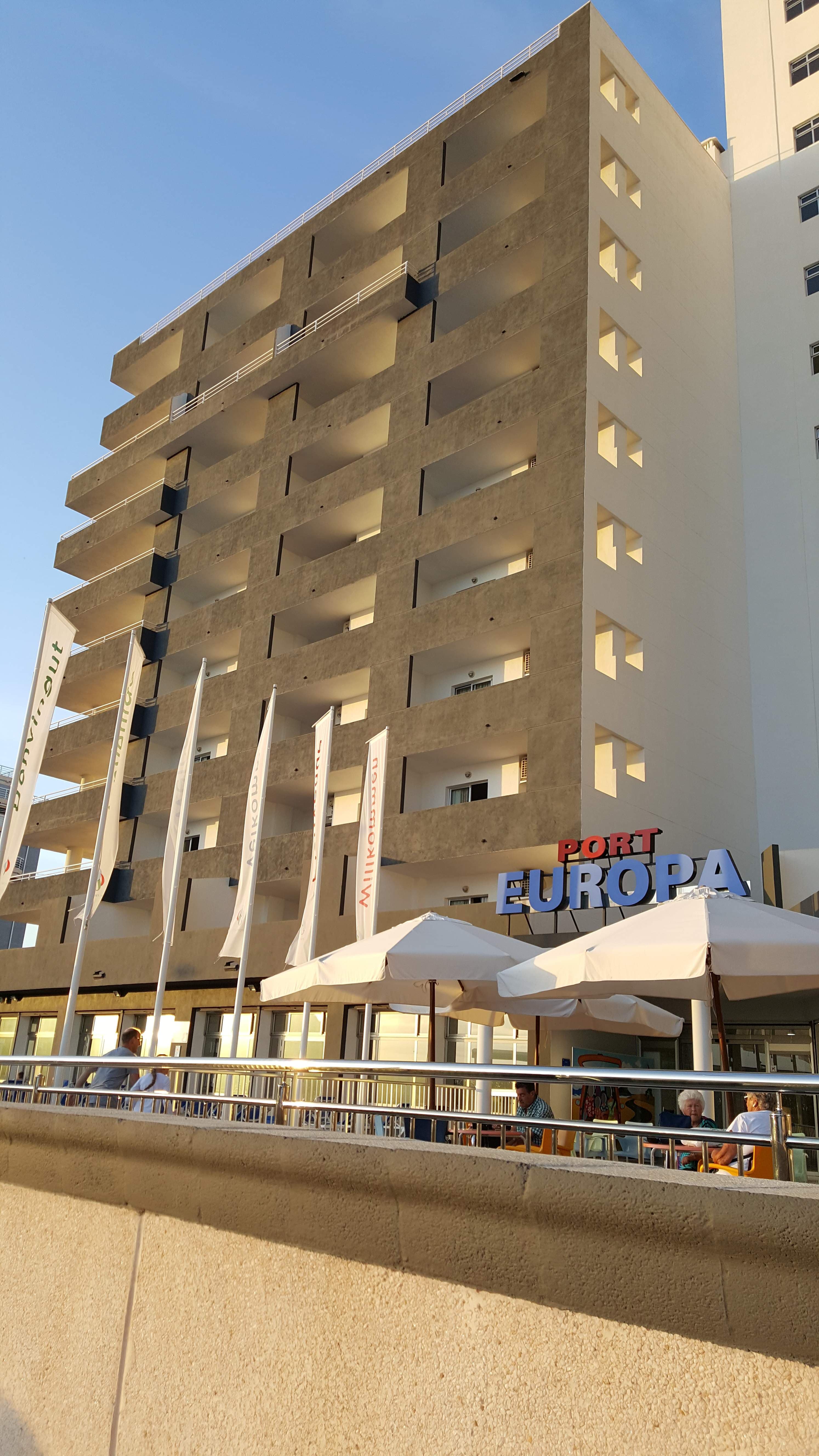 Port Europa Hotel & Aparthotel Ansicht 2