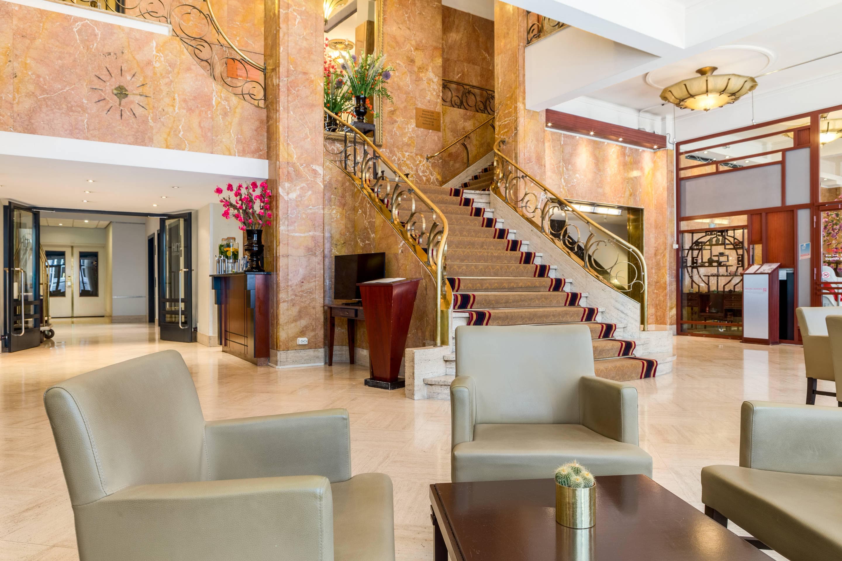 Hotel NH Atlanta Rotterdam Ansicht 7