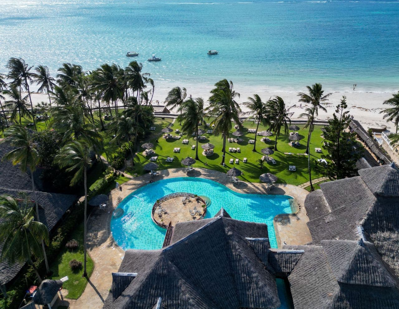 Neptune Palm Beach Boutique Resort & Spa