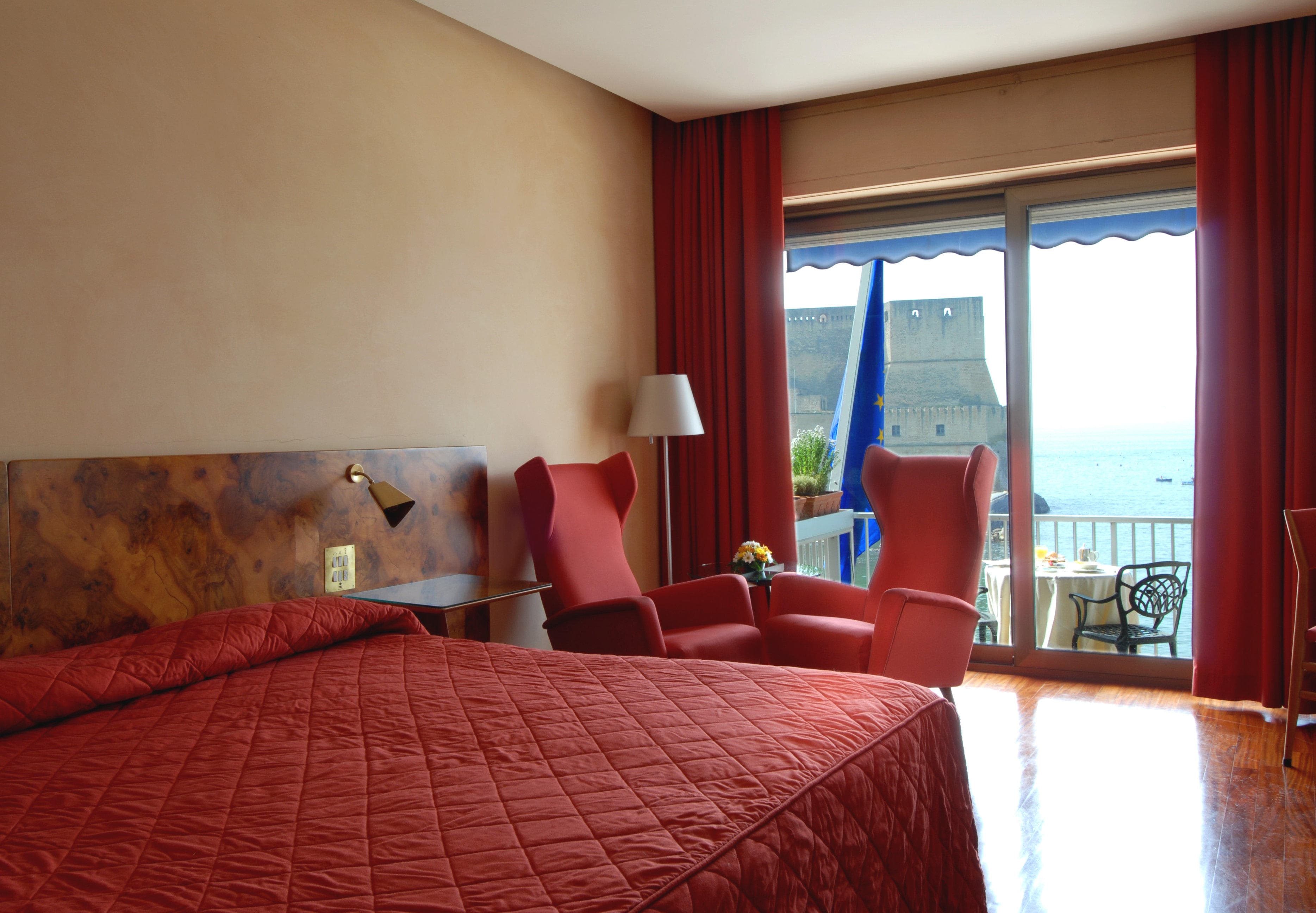 Hotel Royal Continental Ansicht 3