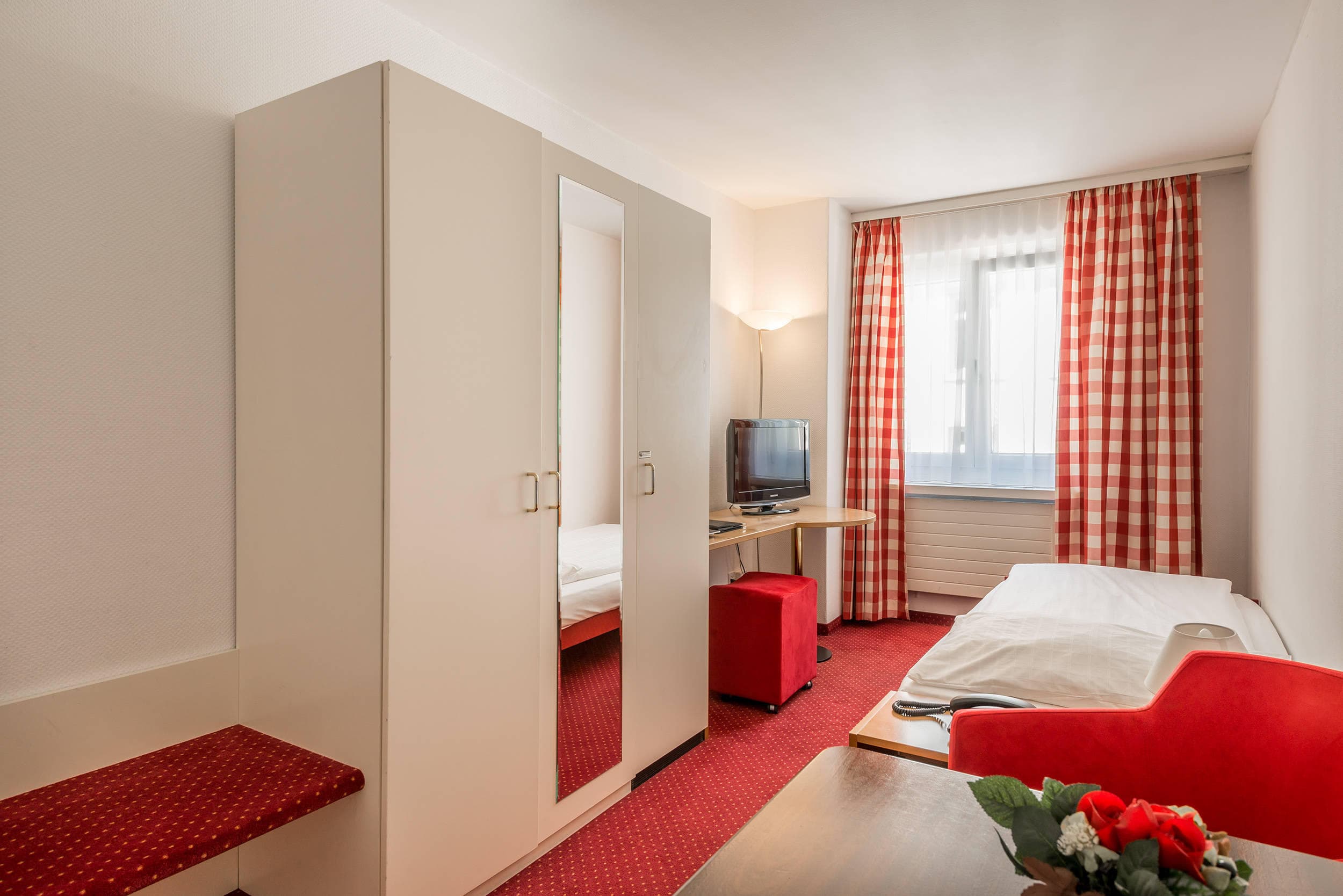 Hotel Alpina Luzern Ansicht 8