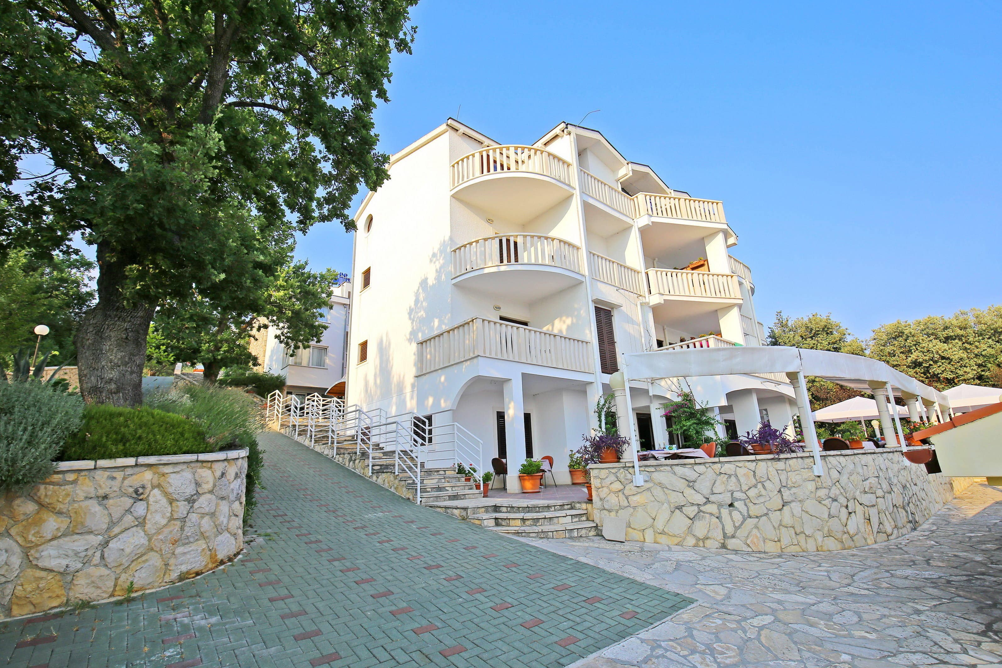 Hotel Lucija Ansicht 2
