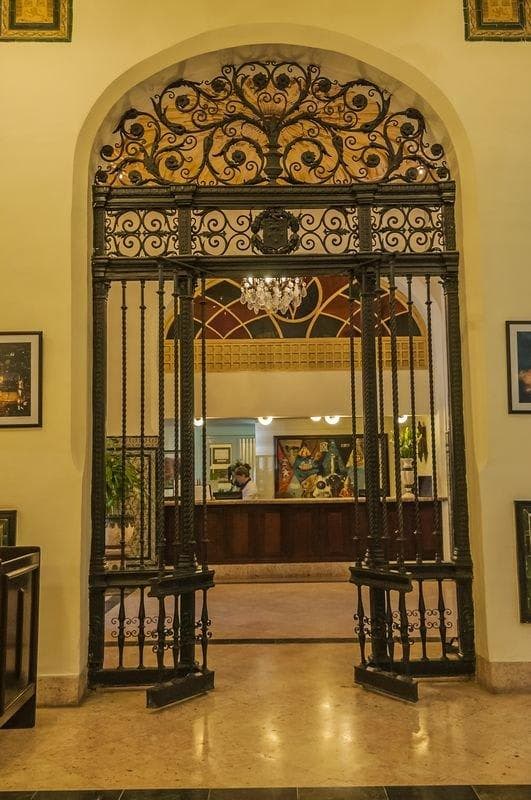 Hotel Inglaterra Ansicht 6