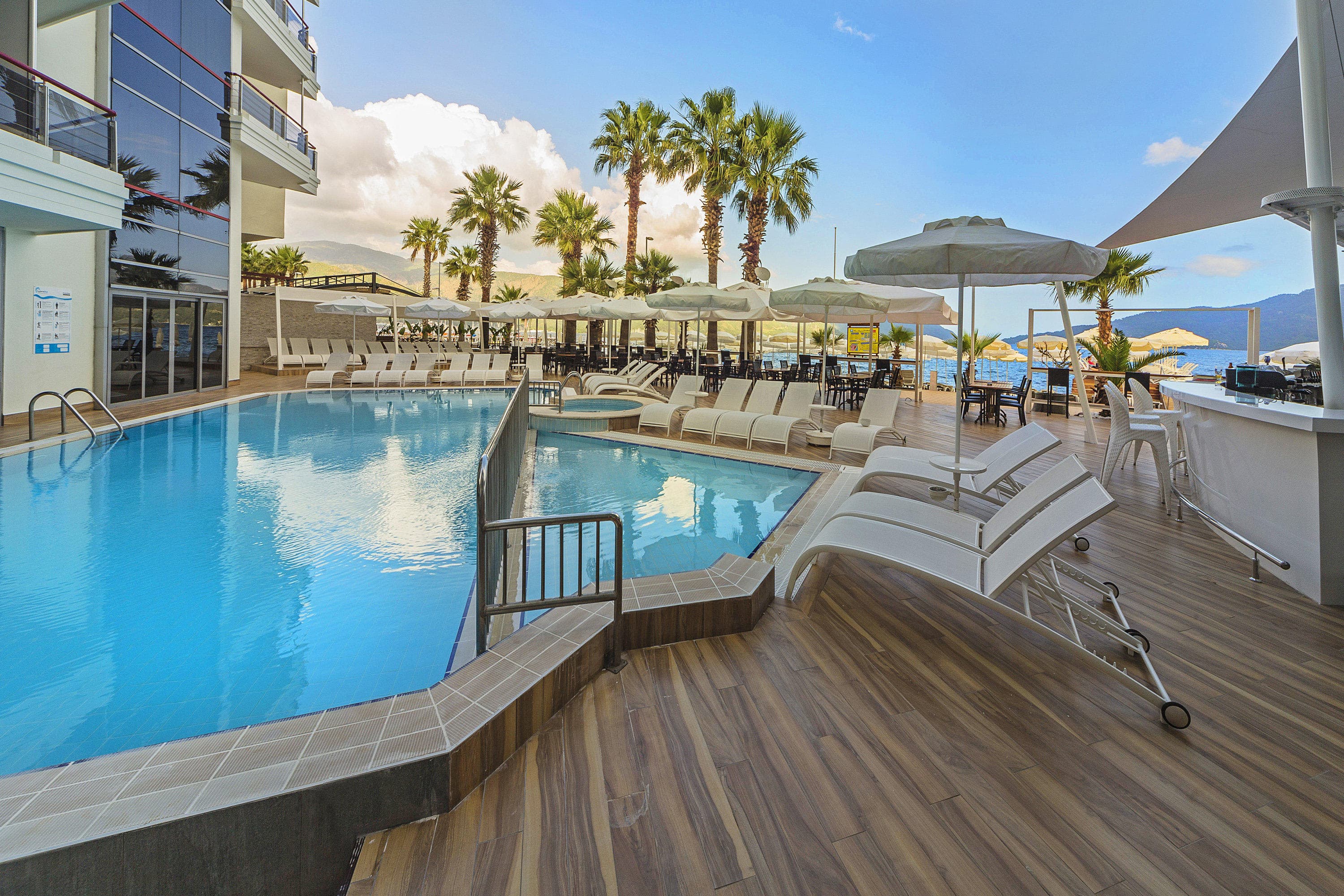 Poseidon Hotel Ansicht 7
