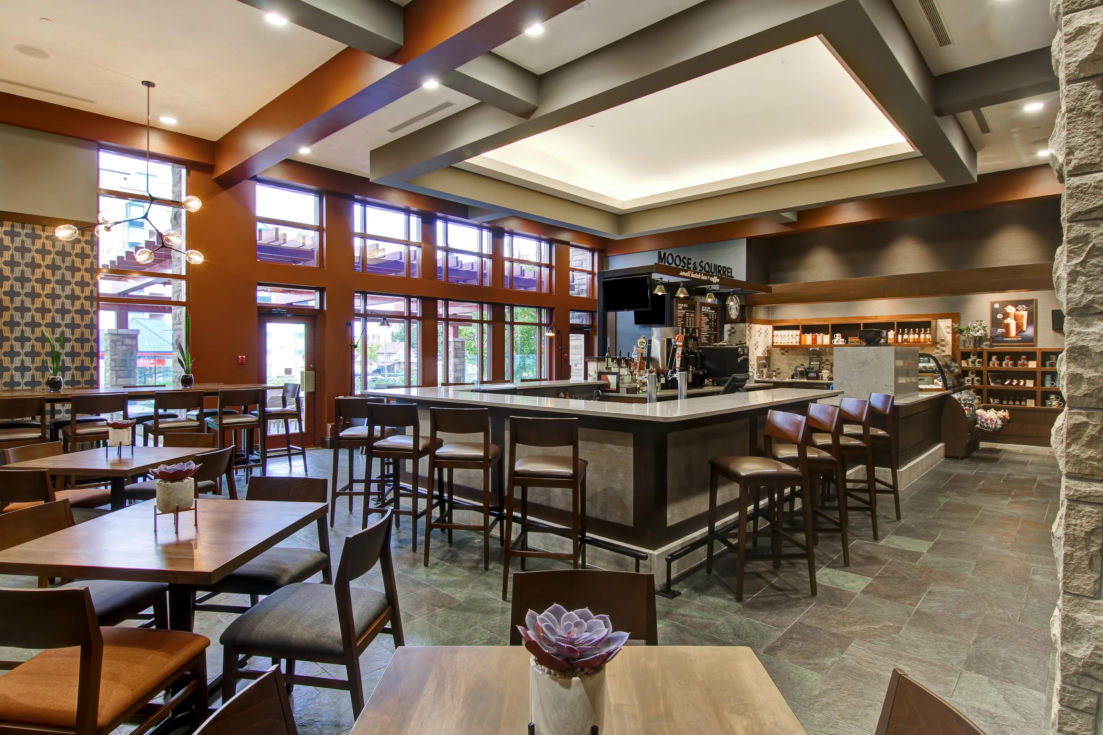 DoubleTree Fallsview Resort & Spa by Hilton - Niagara Falls Ansicht 8
