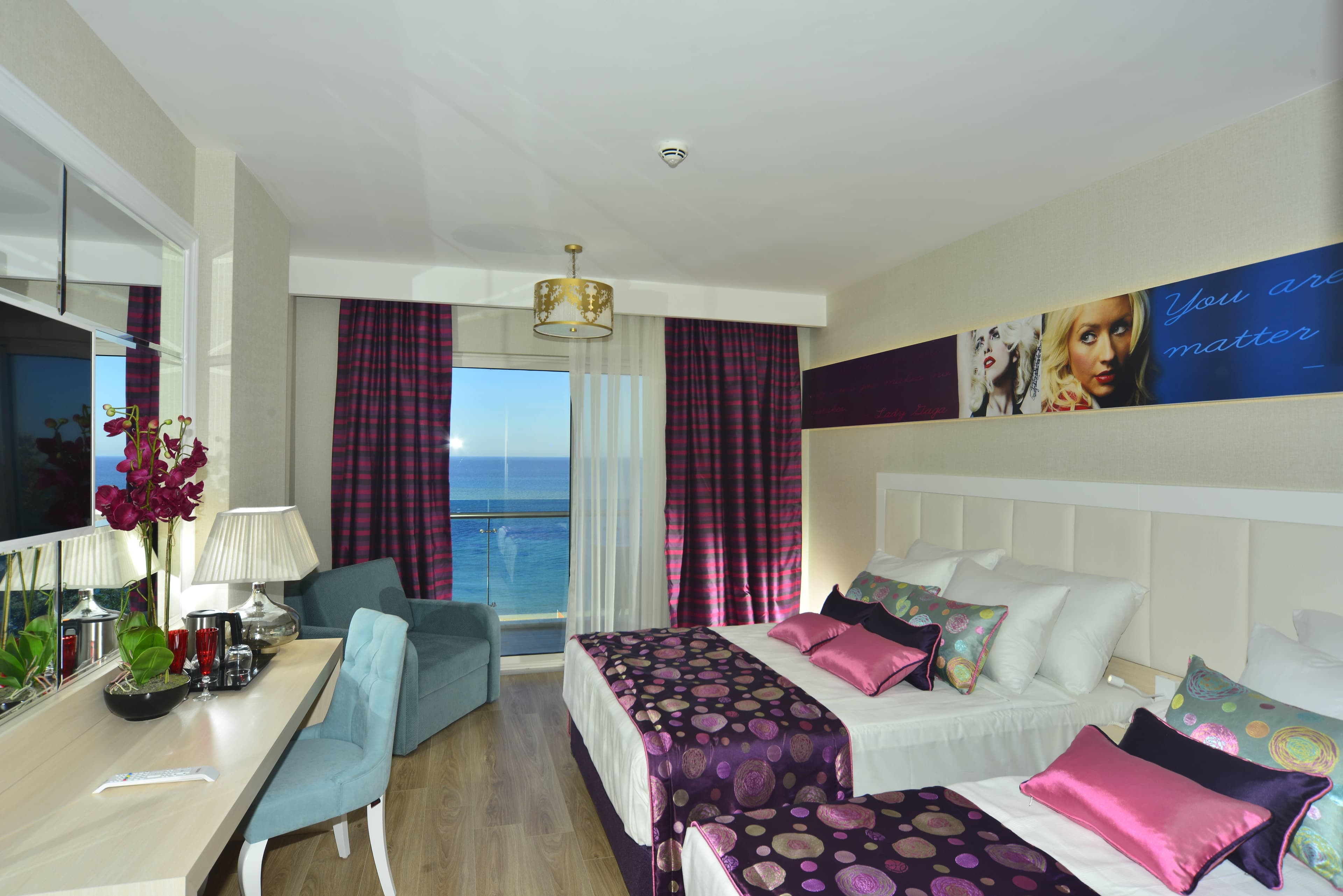 Azura Deluxe Resort & Spa Hotel Ansicht 5