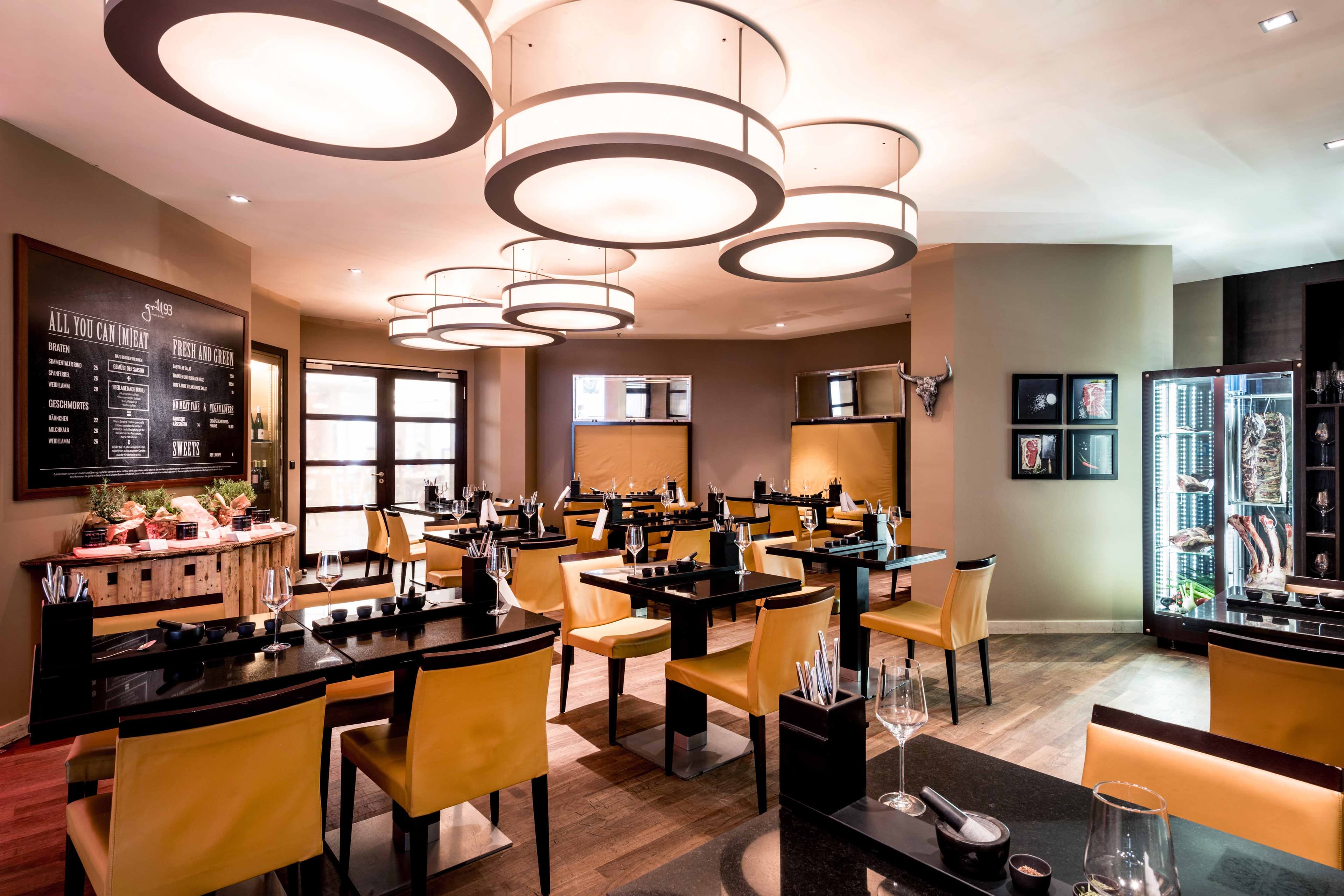 München Marriott Hotel Ansicht 10