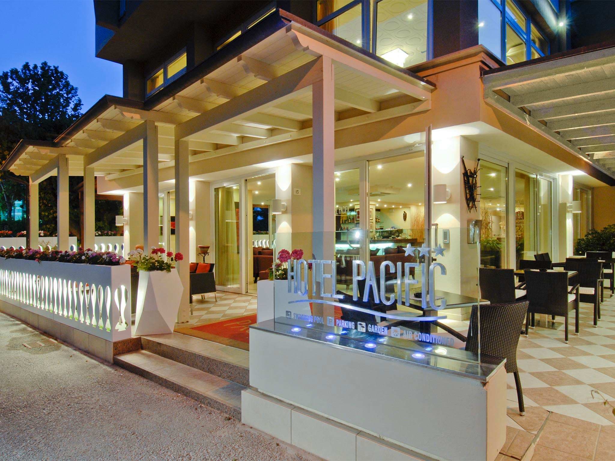 Hotel Pacific Ansicht 3