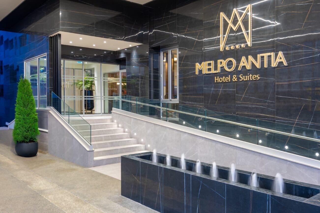 Melpo Antia Luxury Apartments & Suites