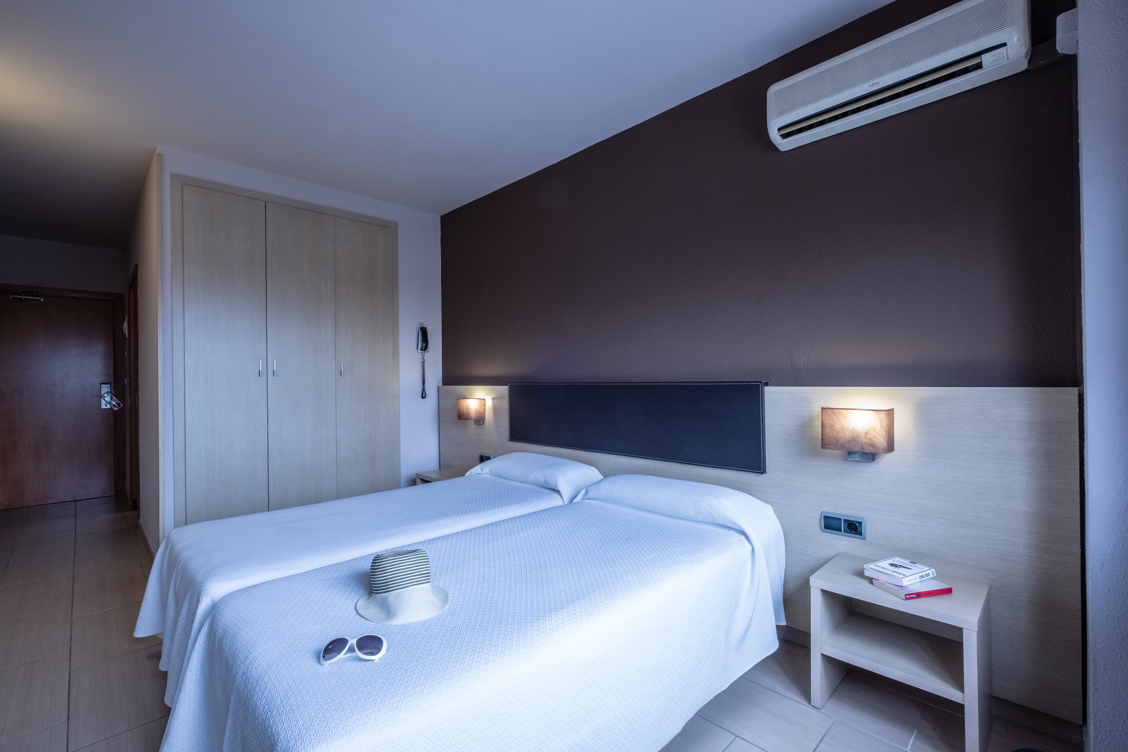 Hotel California Garden Ansicht 5