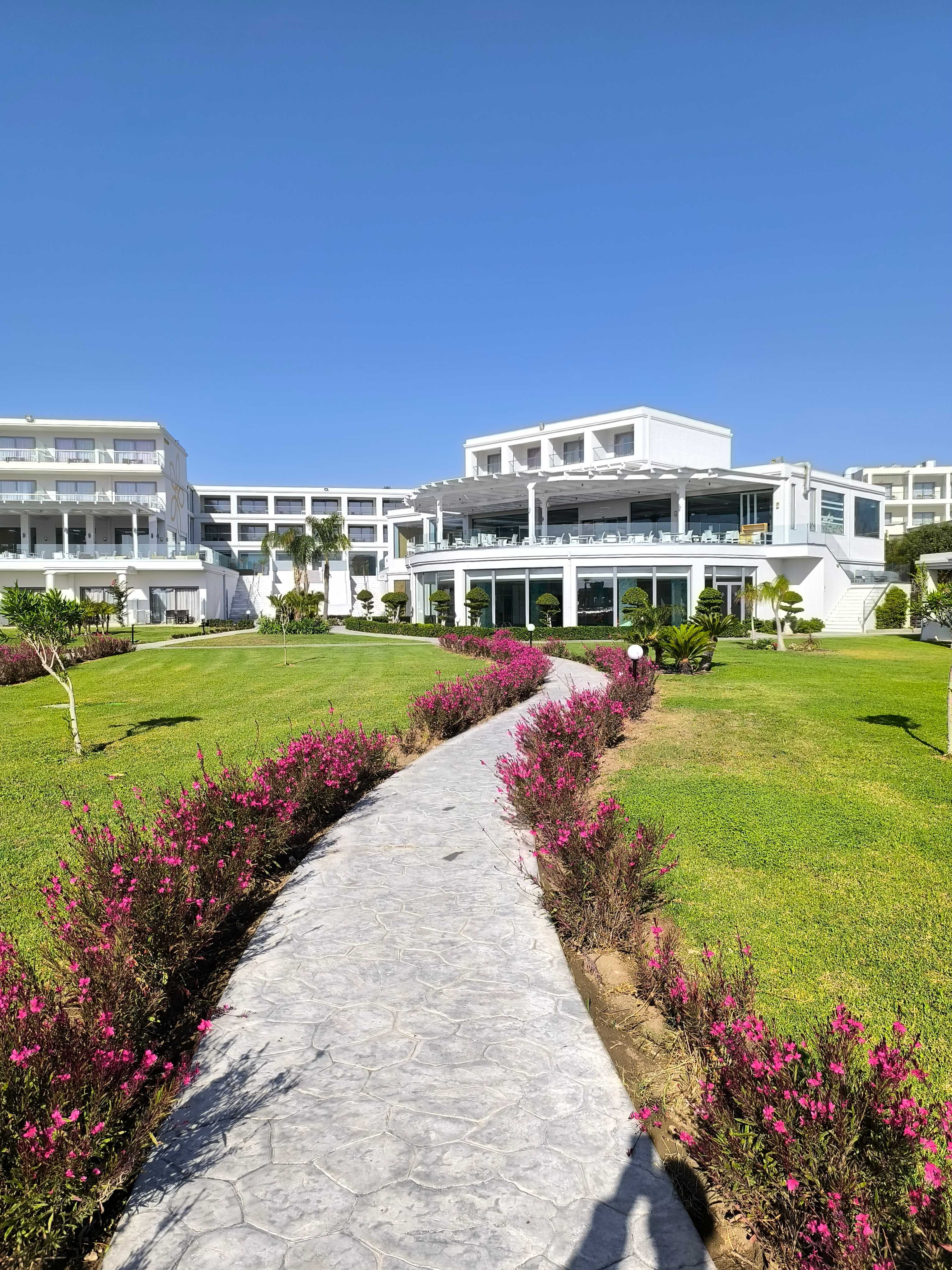 Asterias Beach Resort Ansicht 9