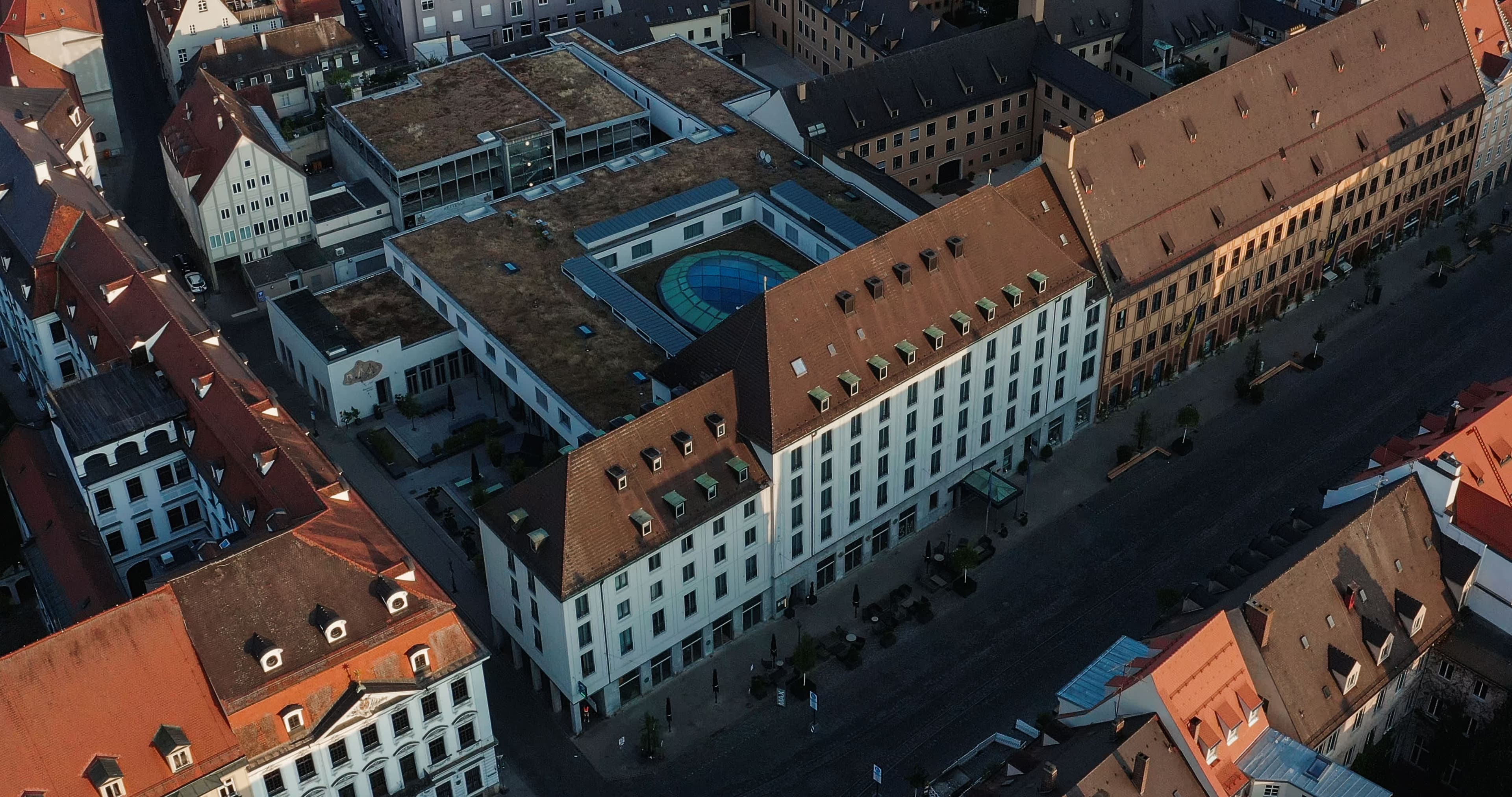 Hotel Maximilian’s