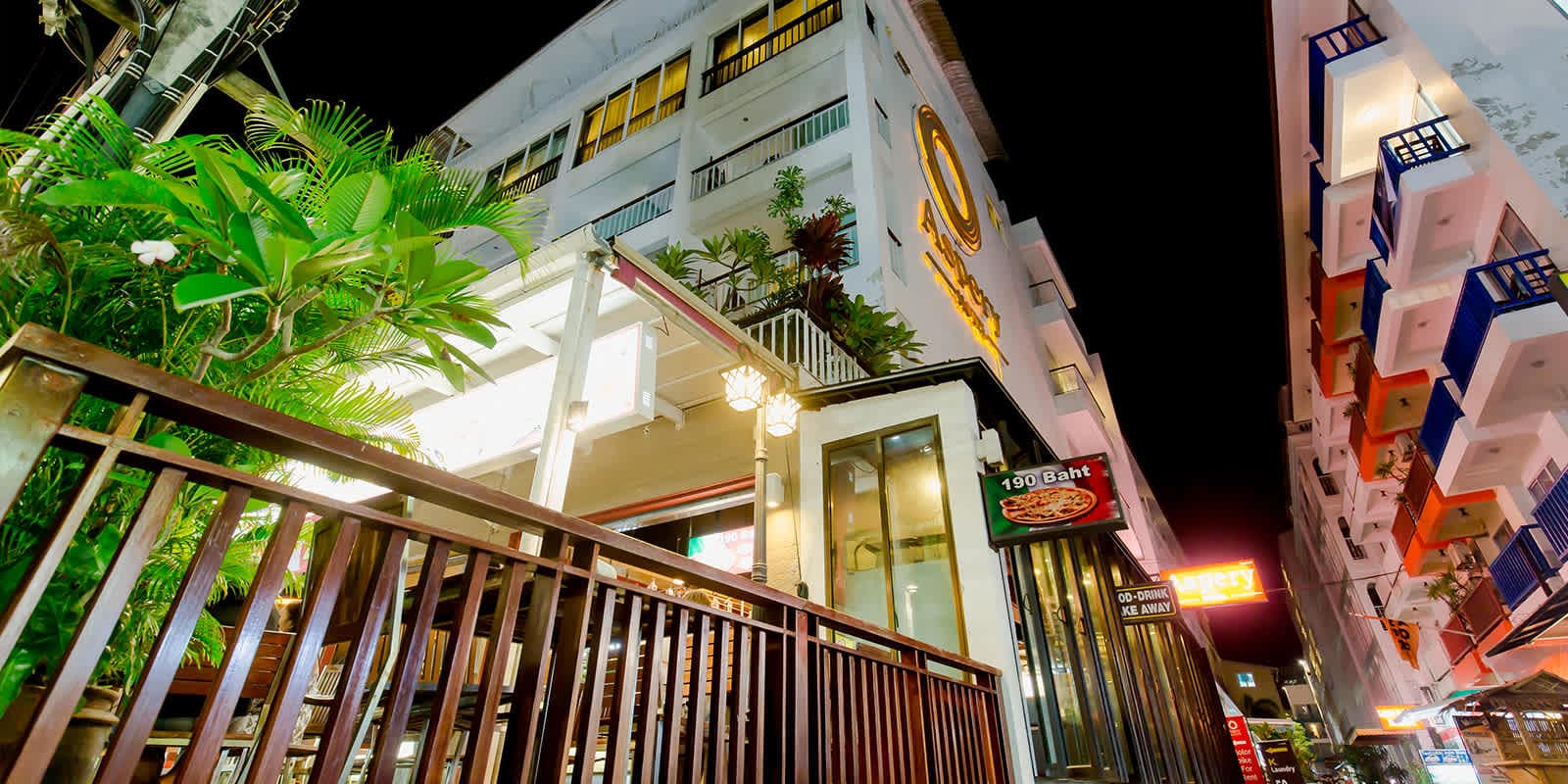 Aspery Hotel Ansicht 2