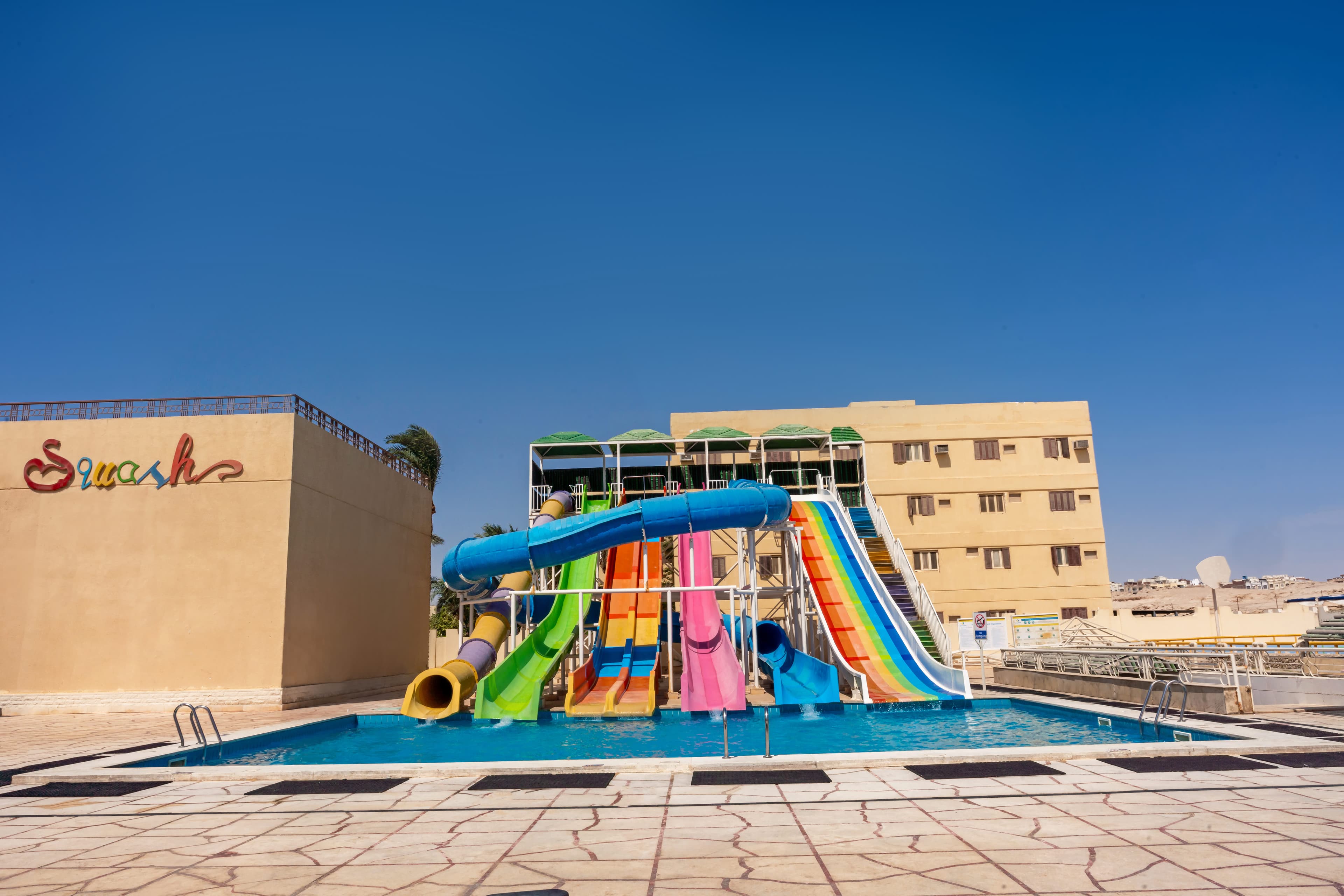 Sunny Days Mirette Family Resort