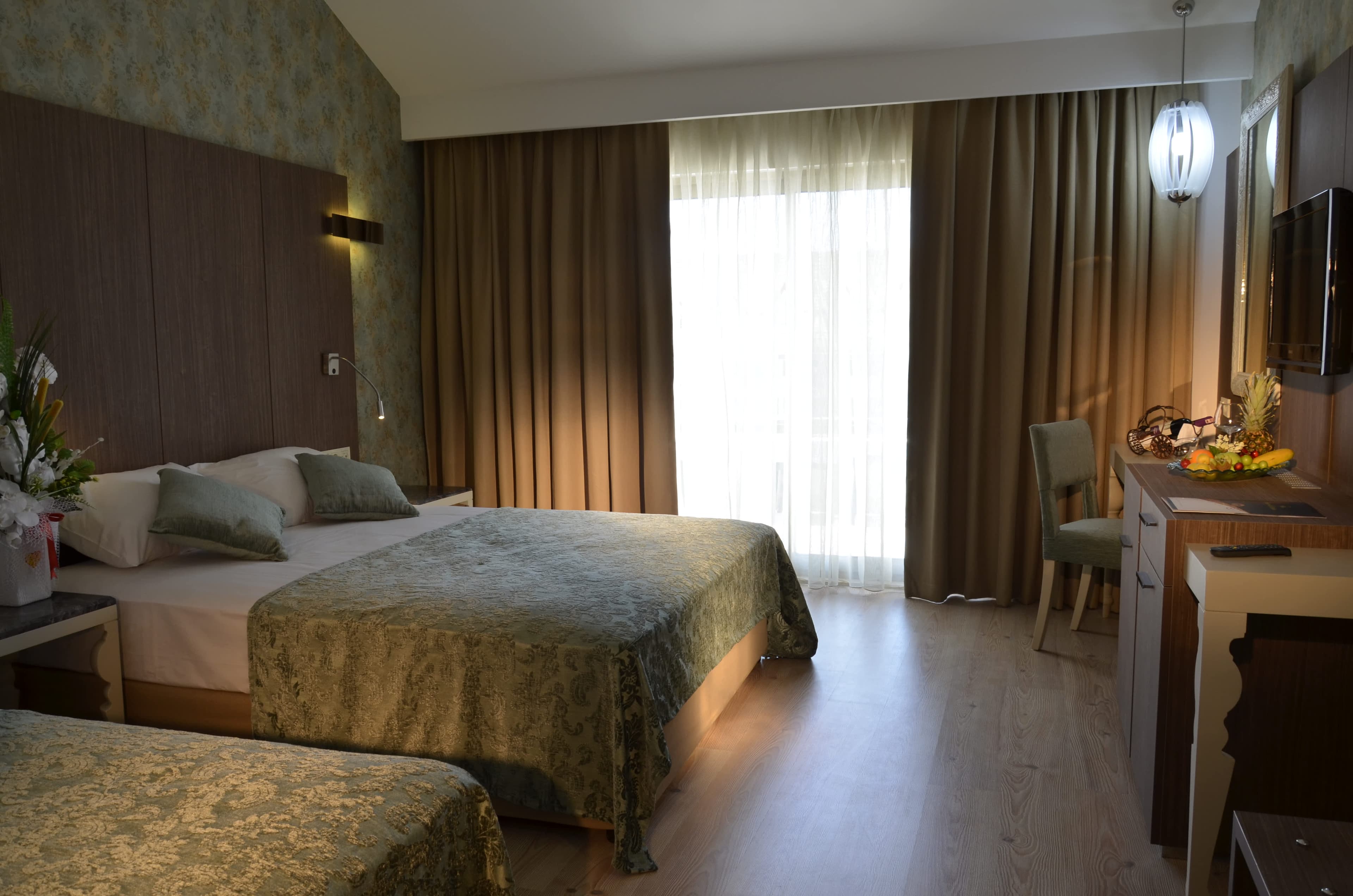 Port Side Resort Hotel Ansicht 6