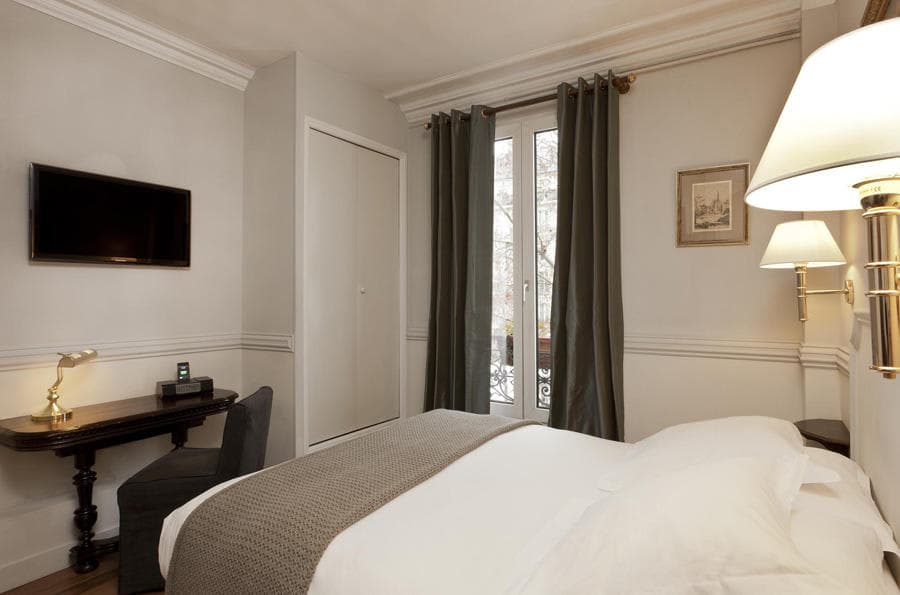 Hotel De La Porte Dorée