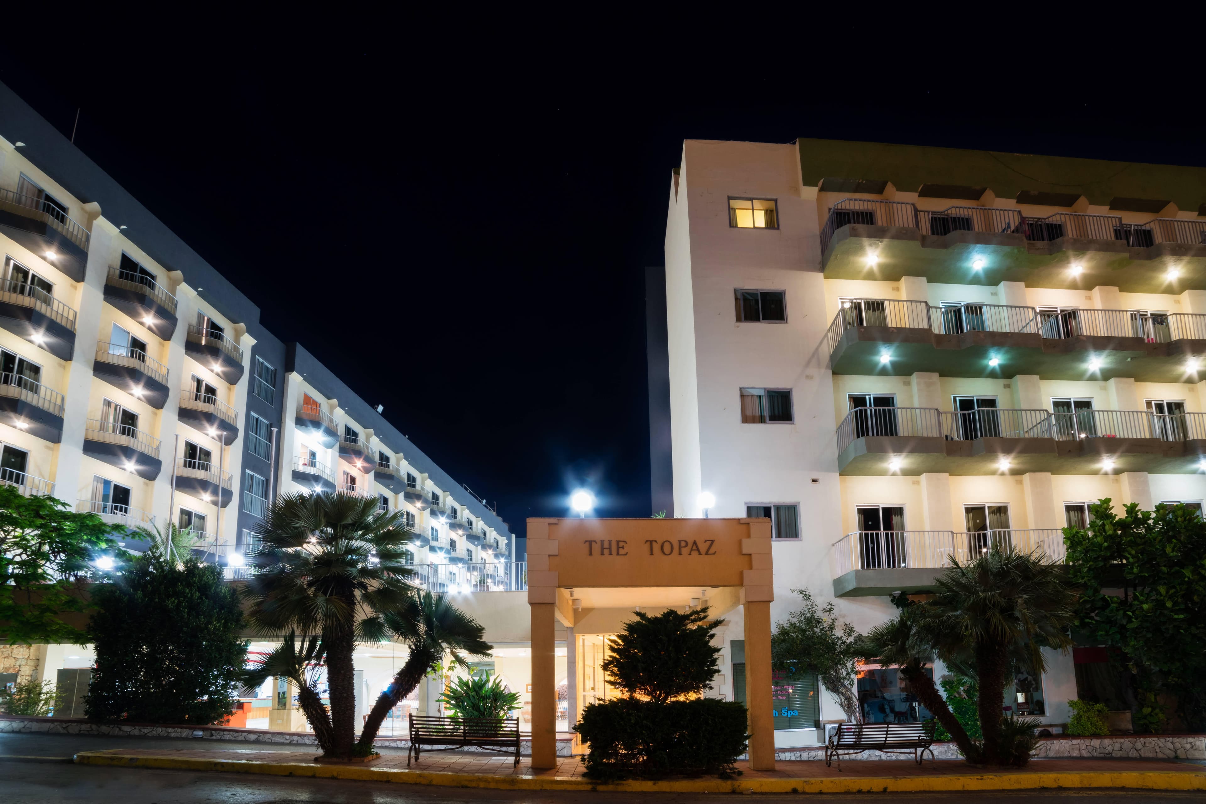 Topaz Hotel