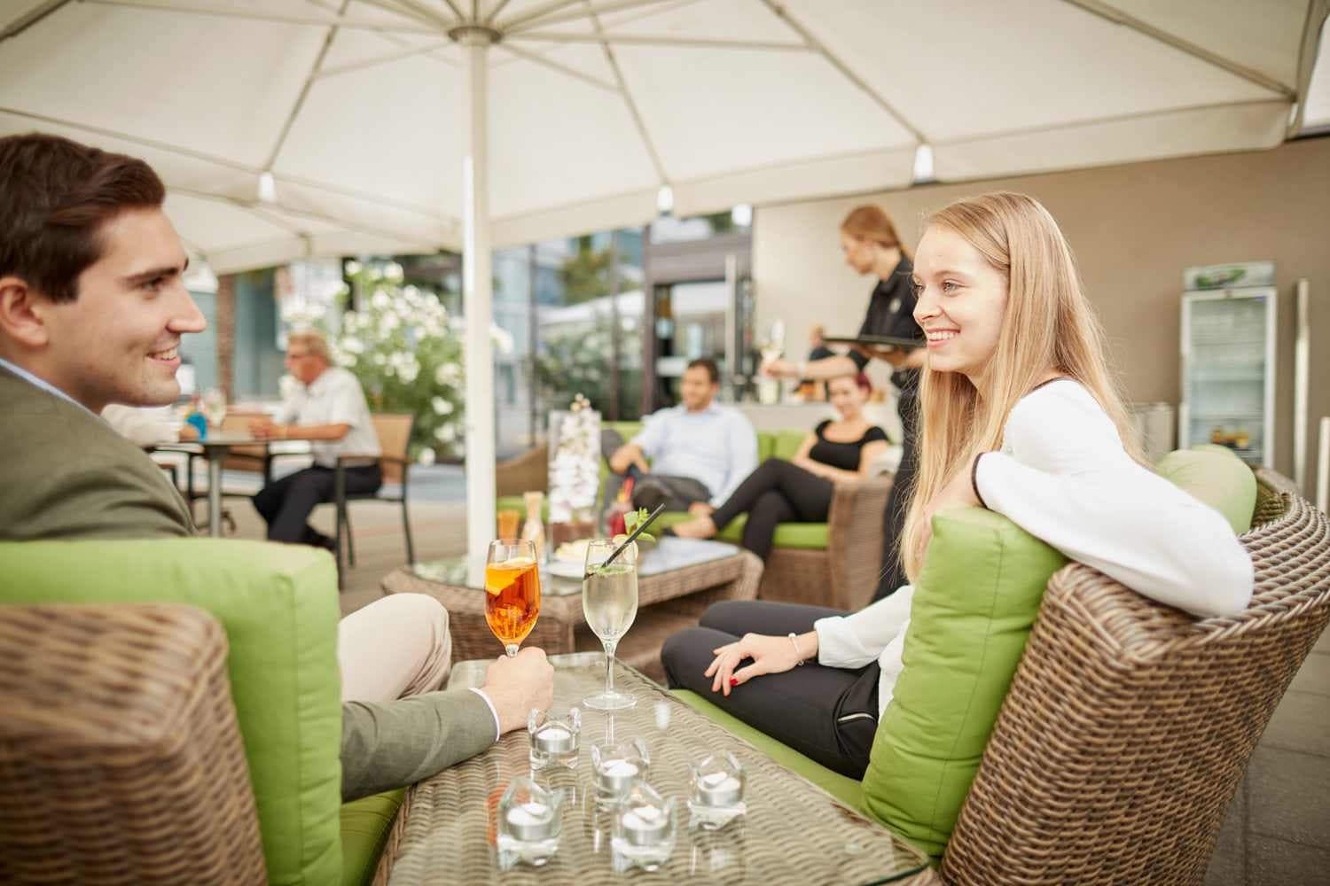 Holiday Inn Zürich - Messe Ansicht 8