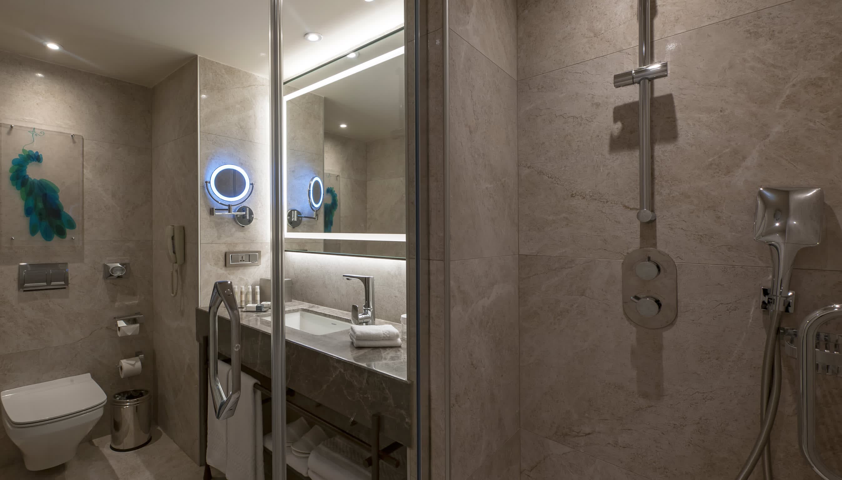 DoubleTree by Hilton Istanbul - Sirkeci Ansicht 4
