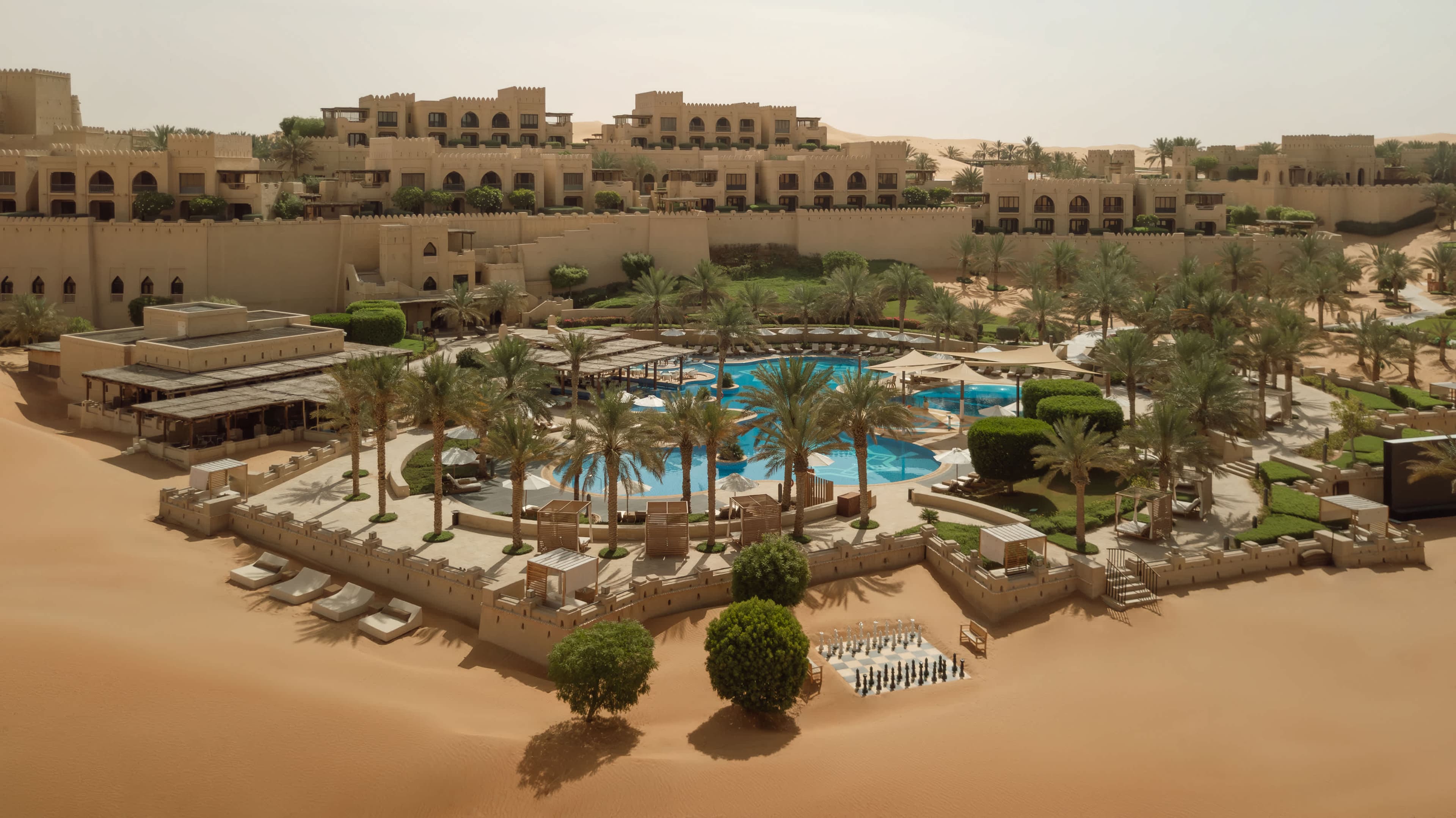 Qasr Al Sarab Desert Resort by Anantara
