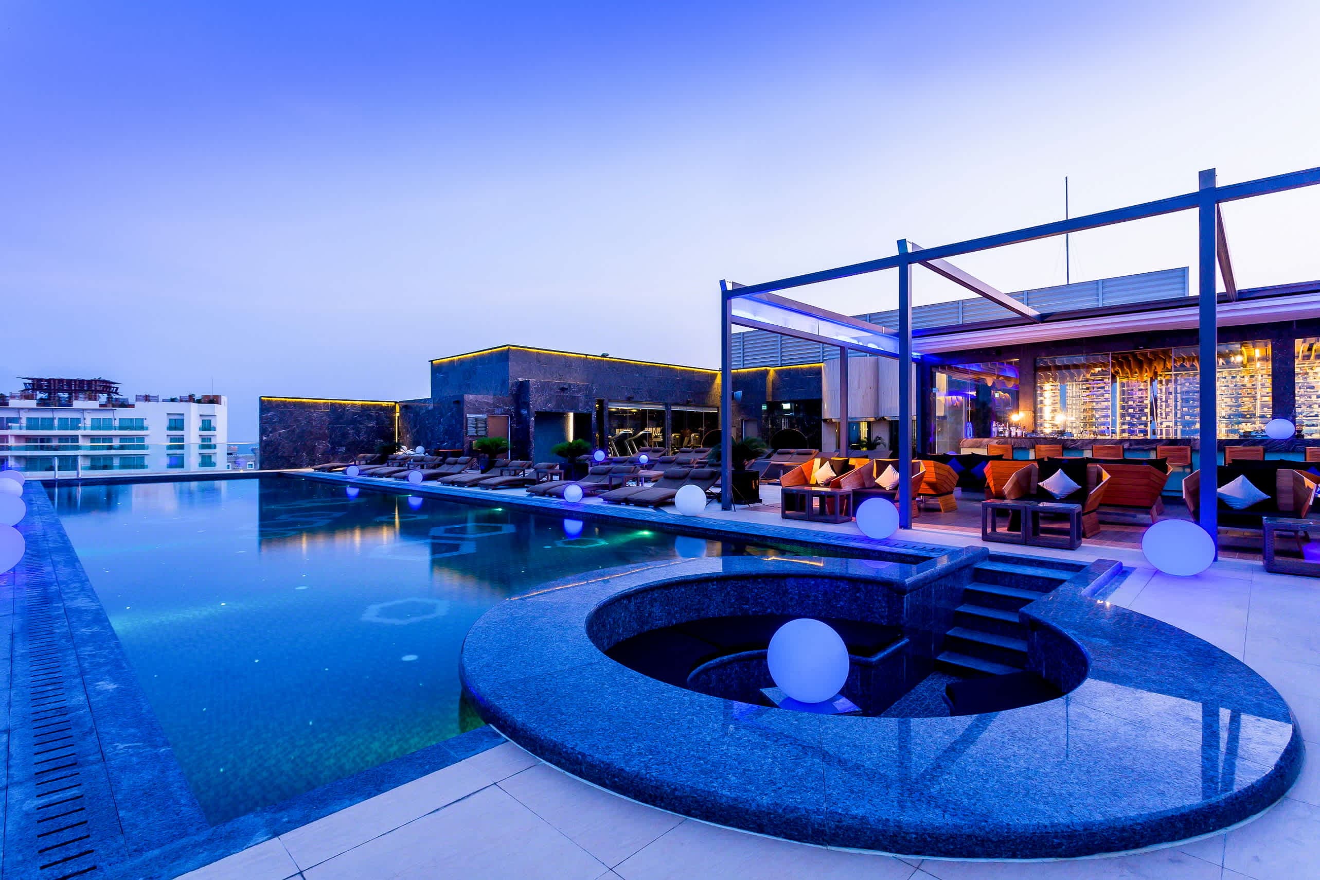 The Sanctuary Phratamnak Pattaya Ansicht 8