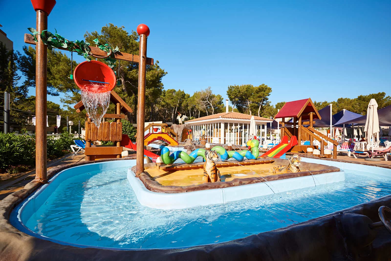 Invisa Hotel Ereso Ansicht 8