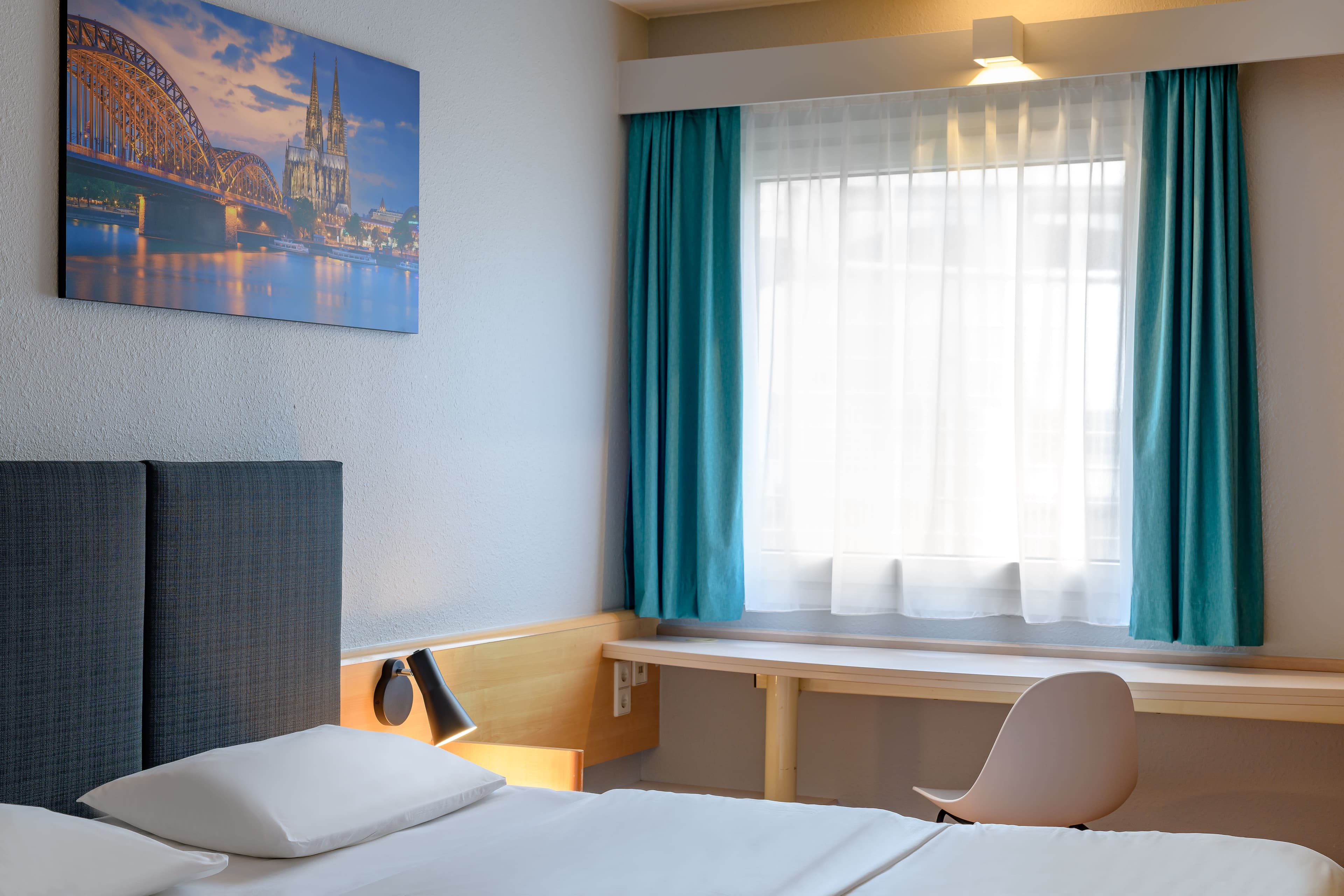 Hotel ibis Köln Frechen Ansicht 5