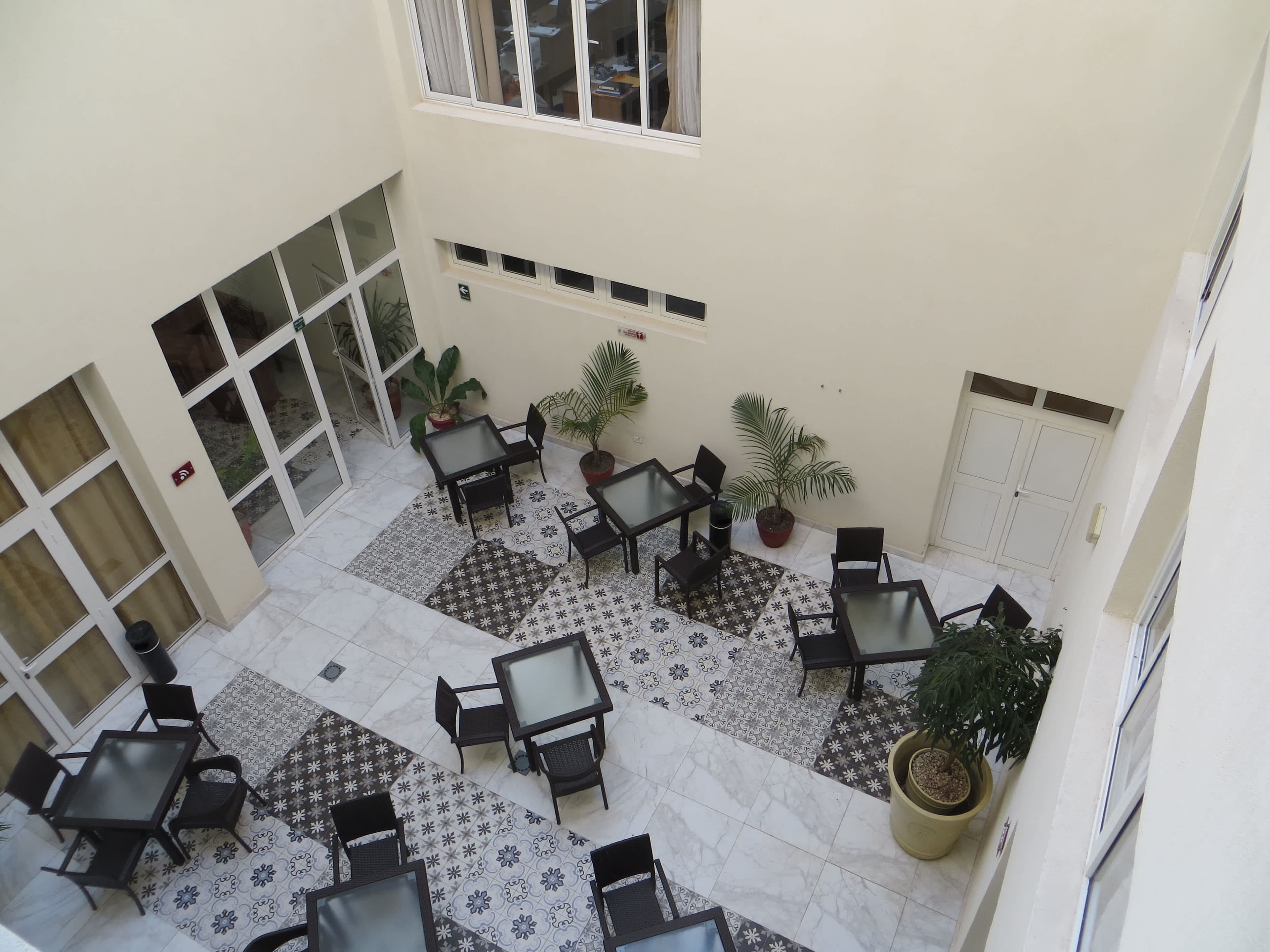 Hotel E Velasco Ansicht 8