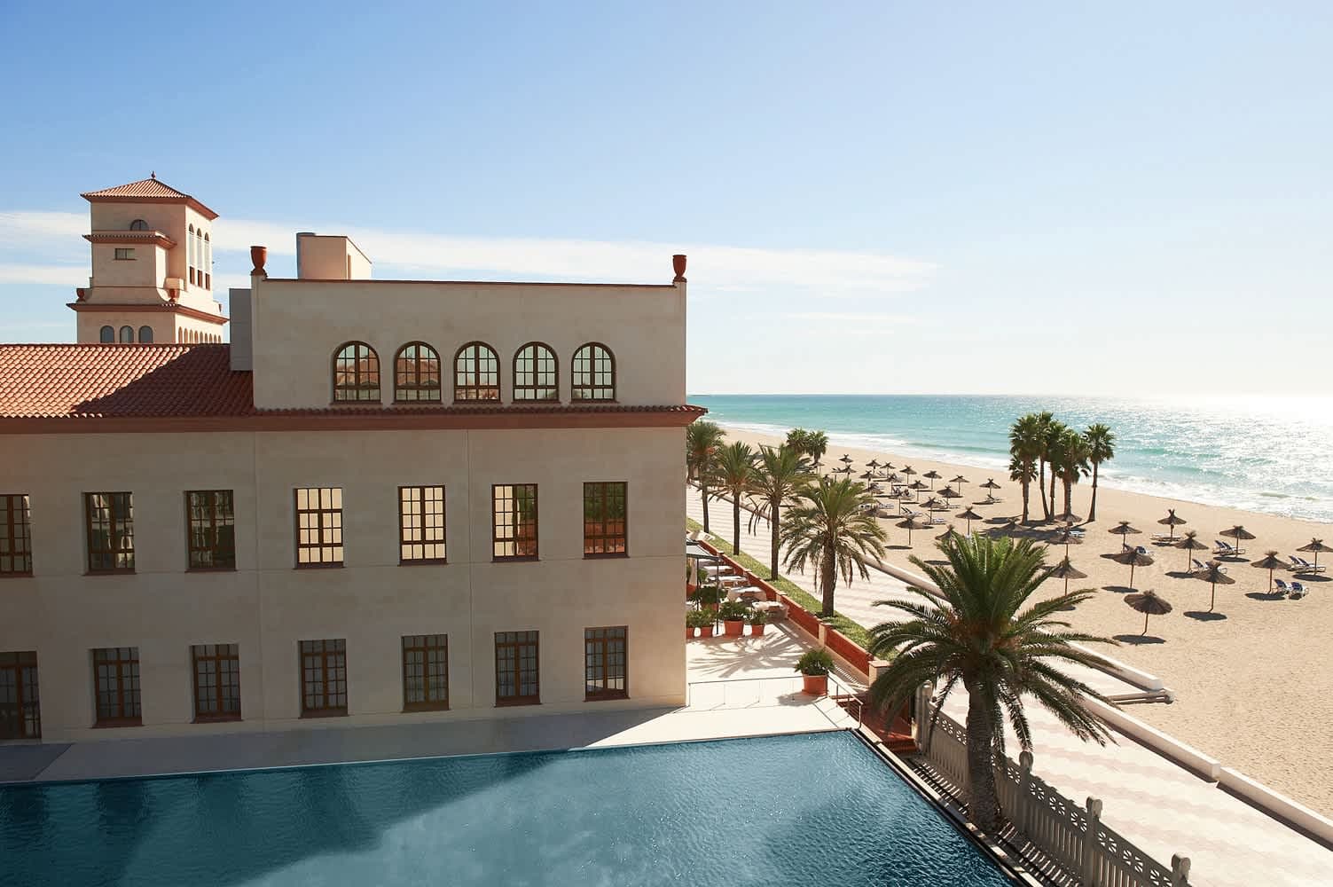Le Meridien Ra Beach Hotel & Spa Ansicht 2