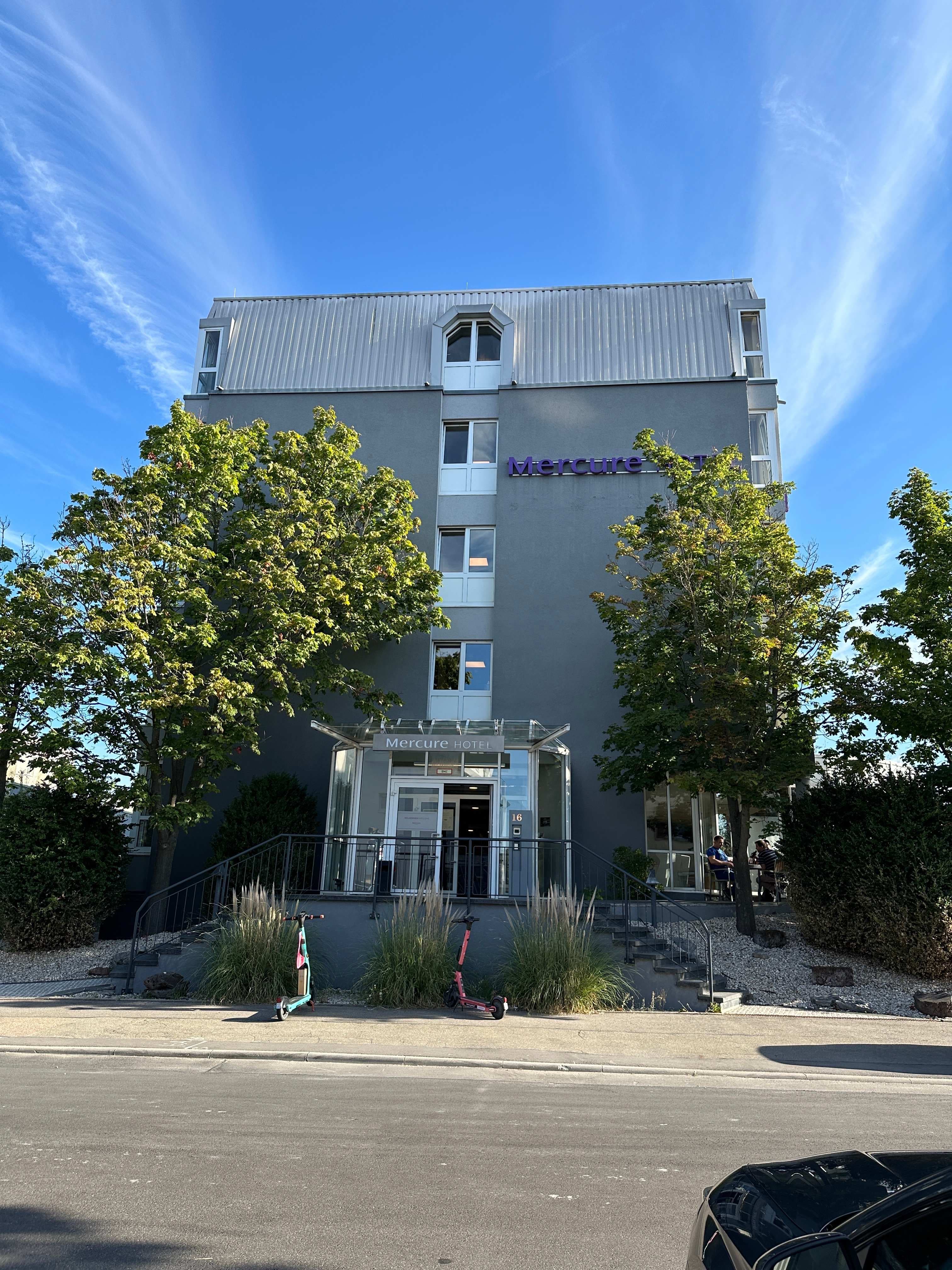 Mercure Stuttgart Zuffenhausen Ansicht 2