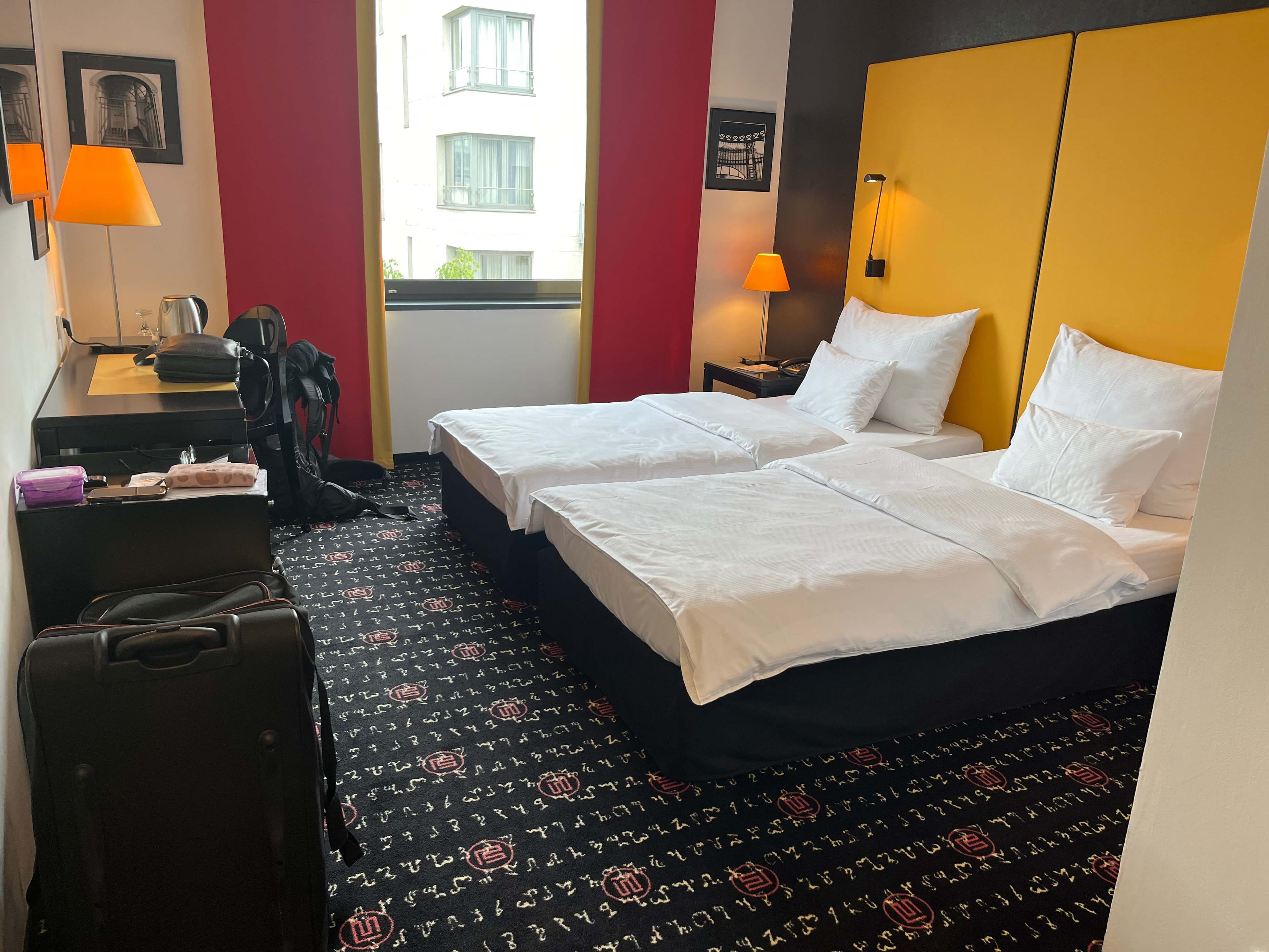 OREA Hotel Angelo Praha Ansicht 5