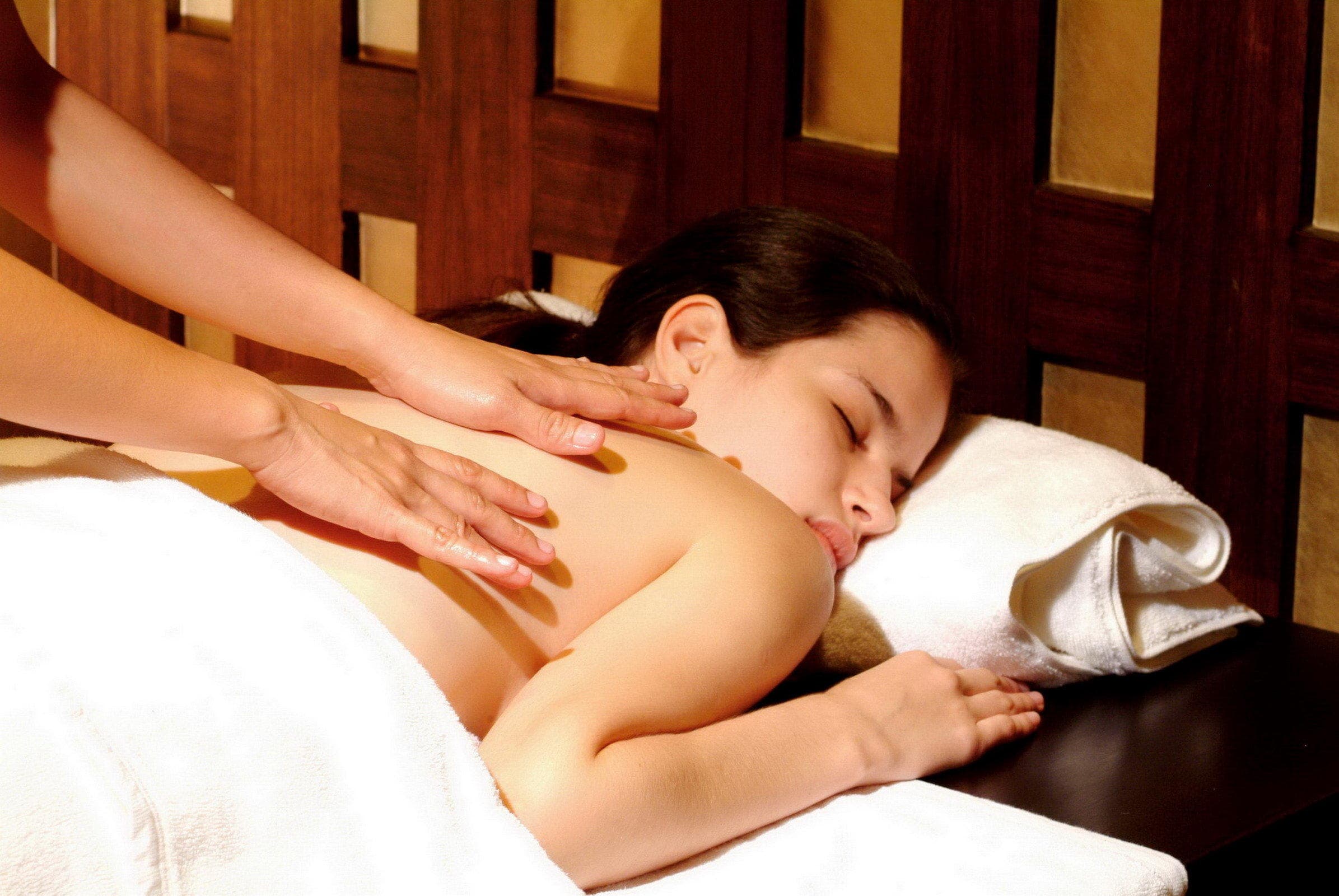 Double Tree by Hilton Bangkok Ploenchit Ansicht 9