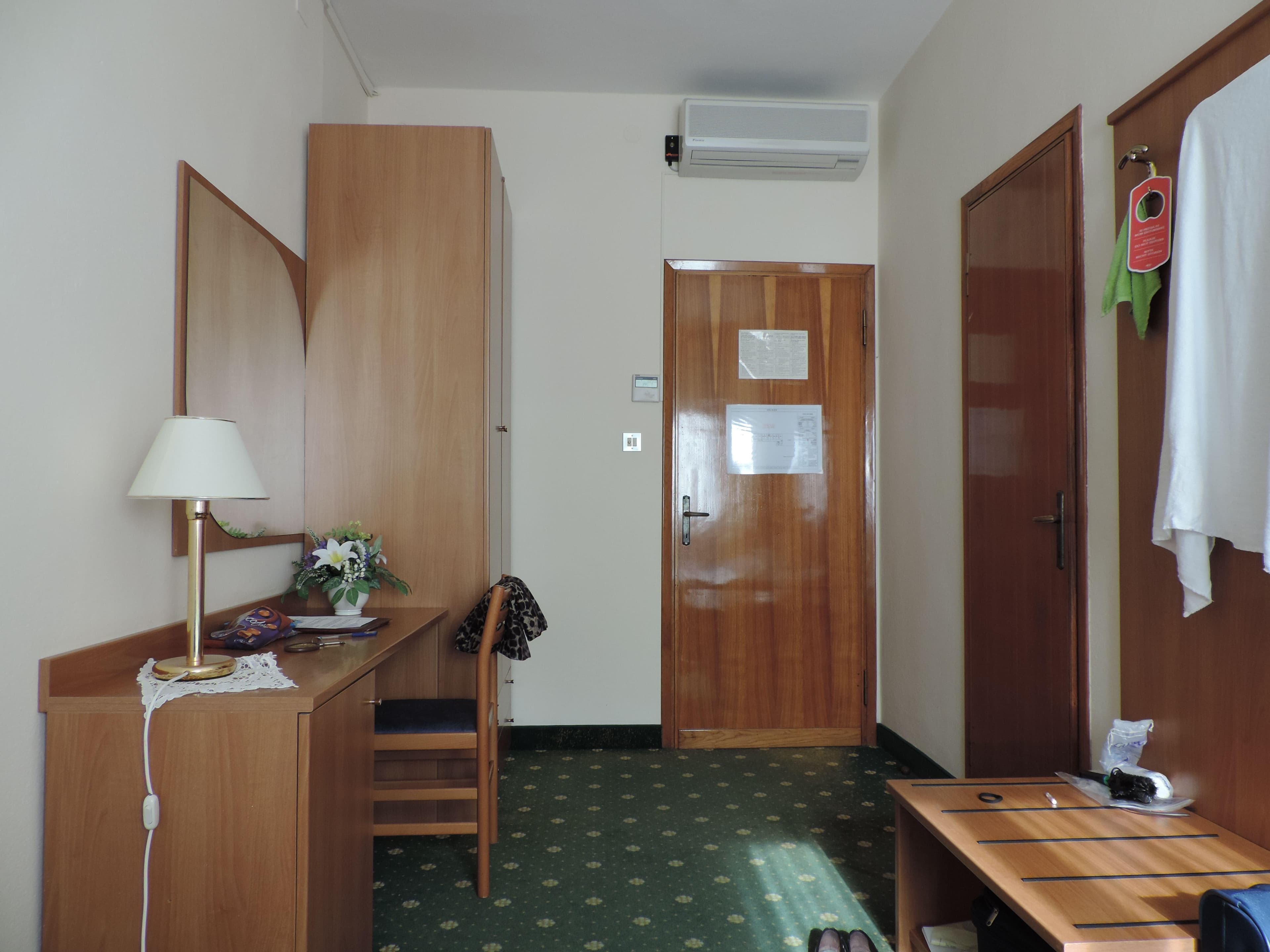 Helvetia Hotel Ansicht 5
