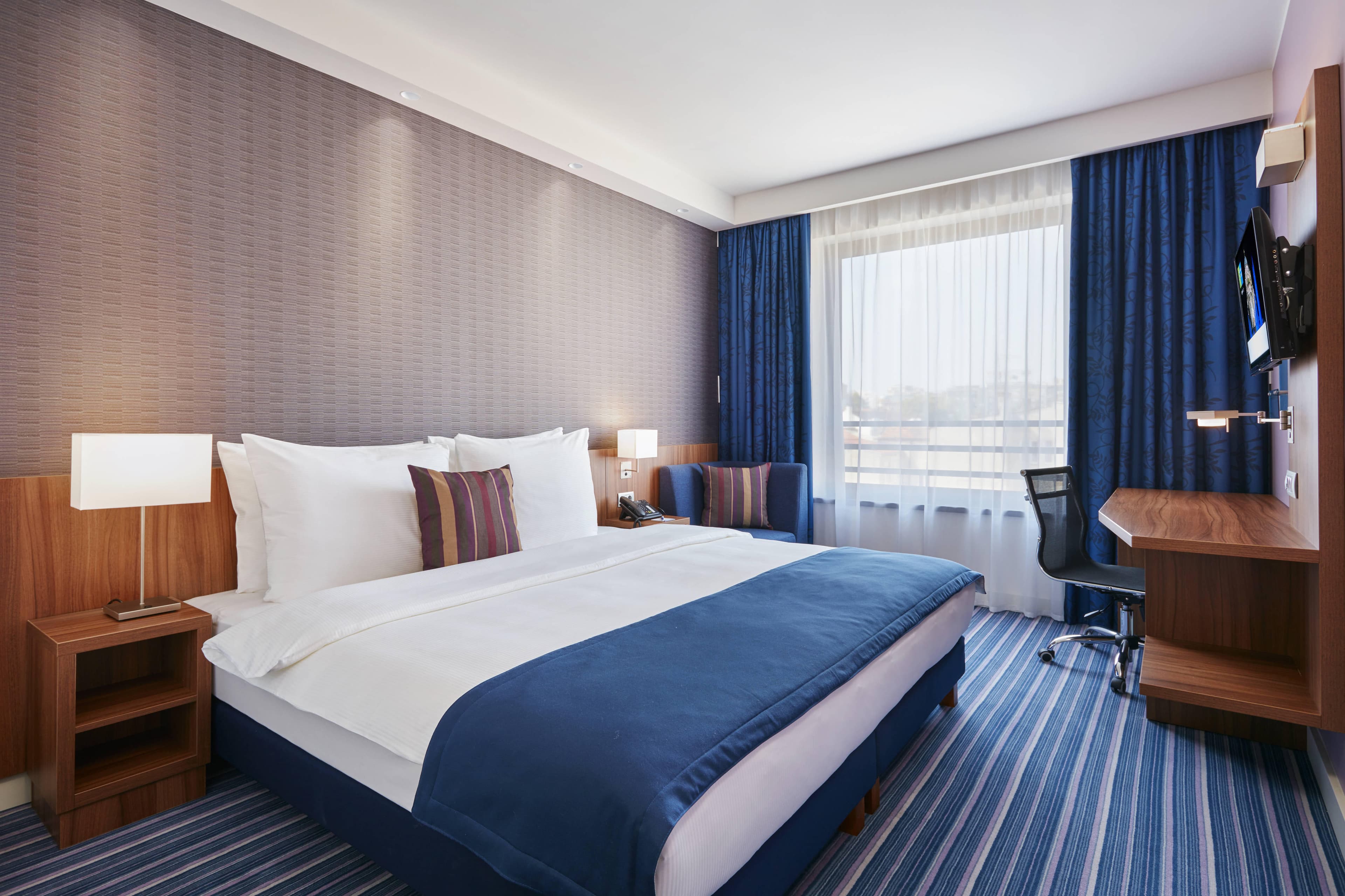 Holiday Inn Express Belgrade - City Ansicht 9