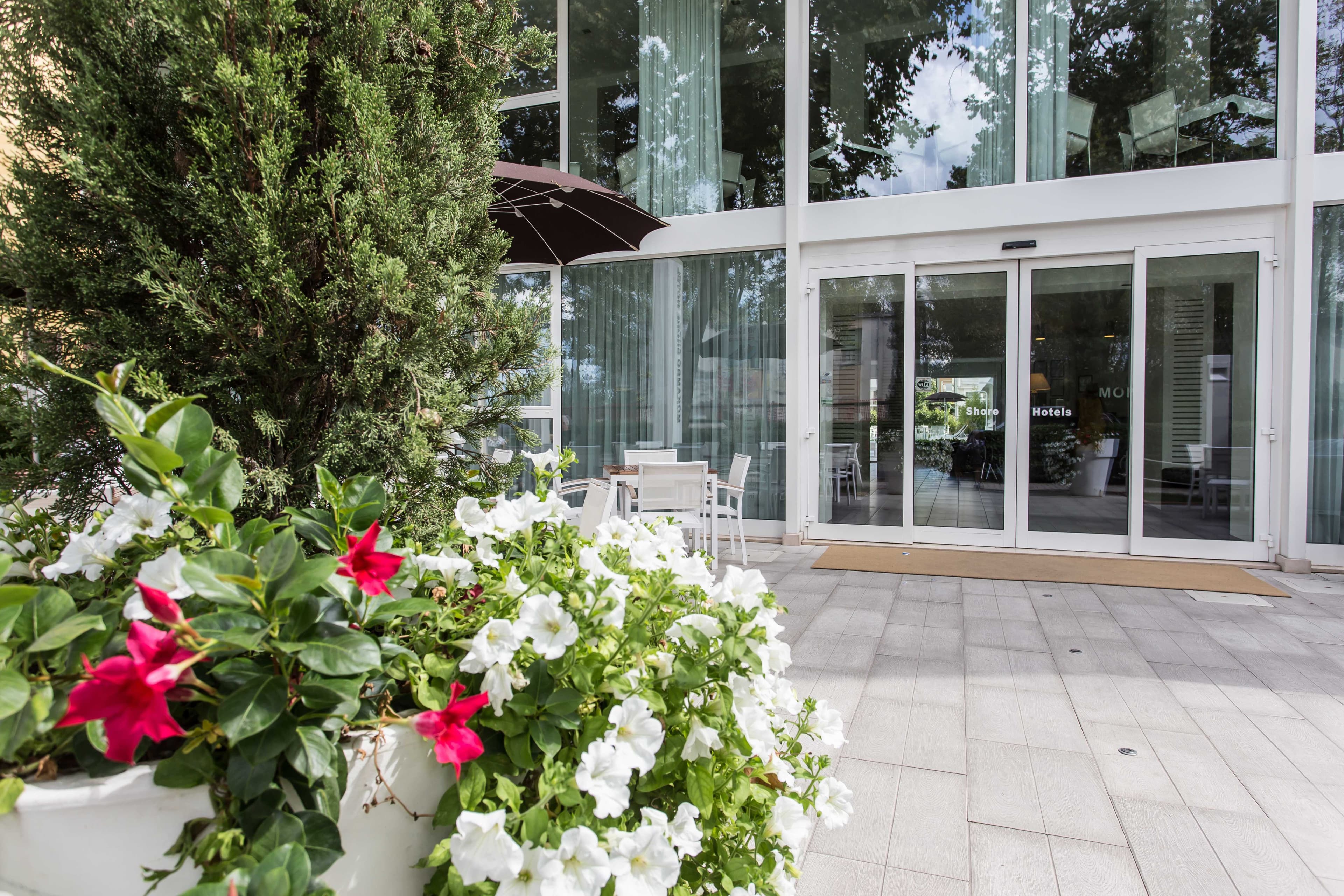 Color Mokambo Shore Design Hotel Ansicht 2