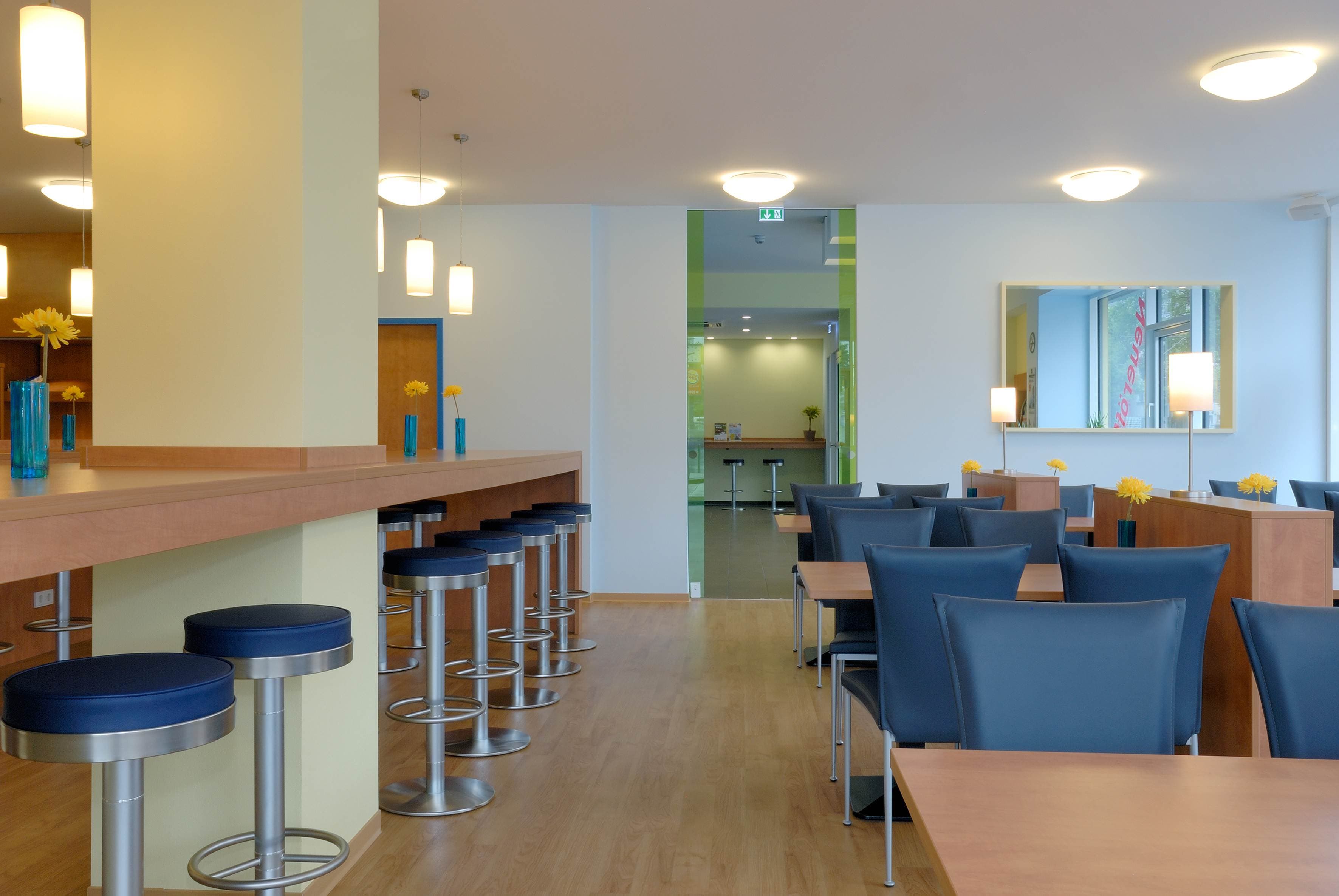B&B Hotel Düsseldorf-Mitte Ansicht 7