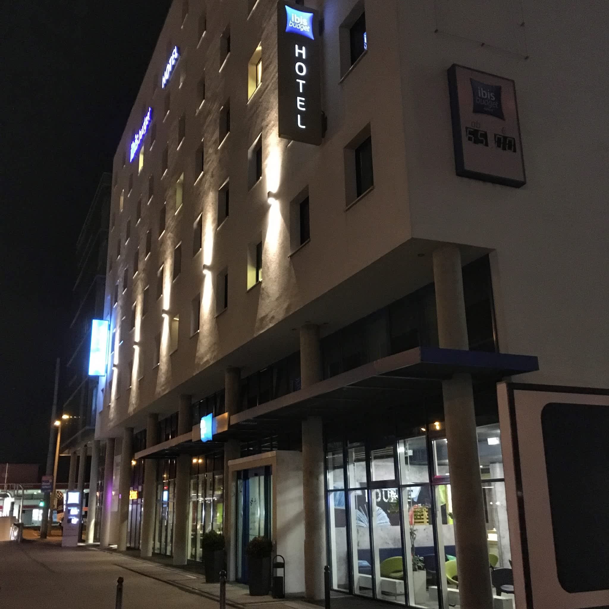 ibis budget Hotel Stuttgart City Nord Ansicht 2