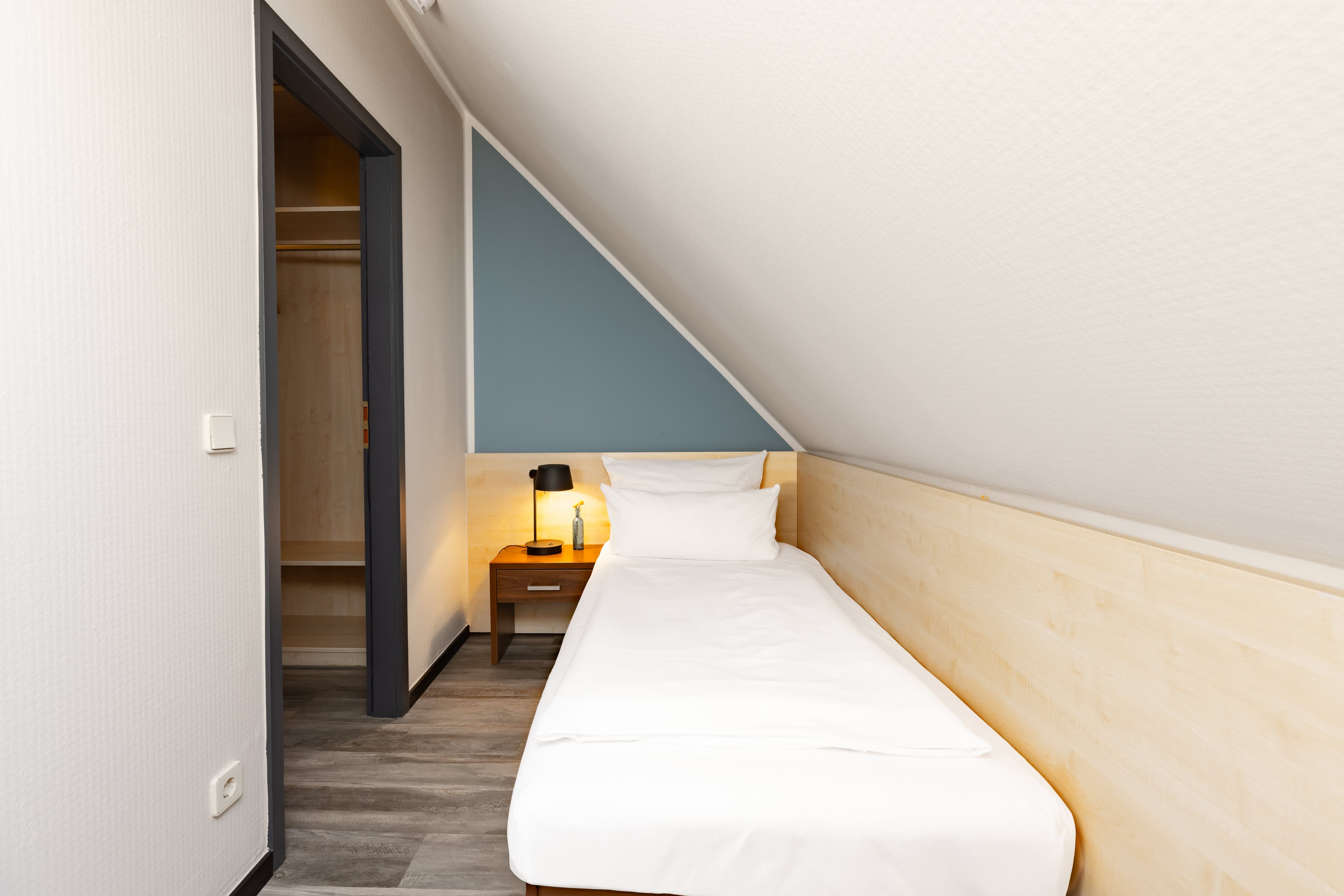 Garner Hotel Cologne Porz Airport Ansicht 6