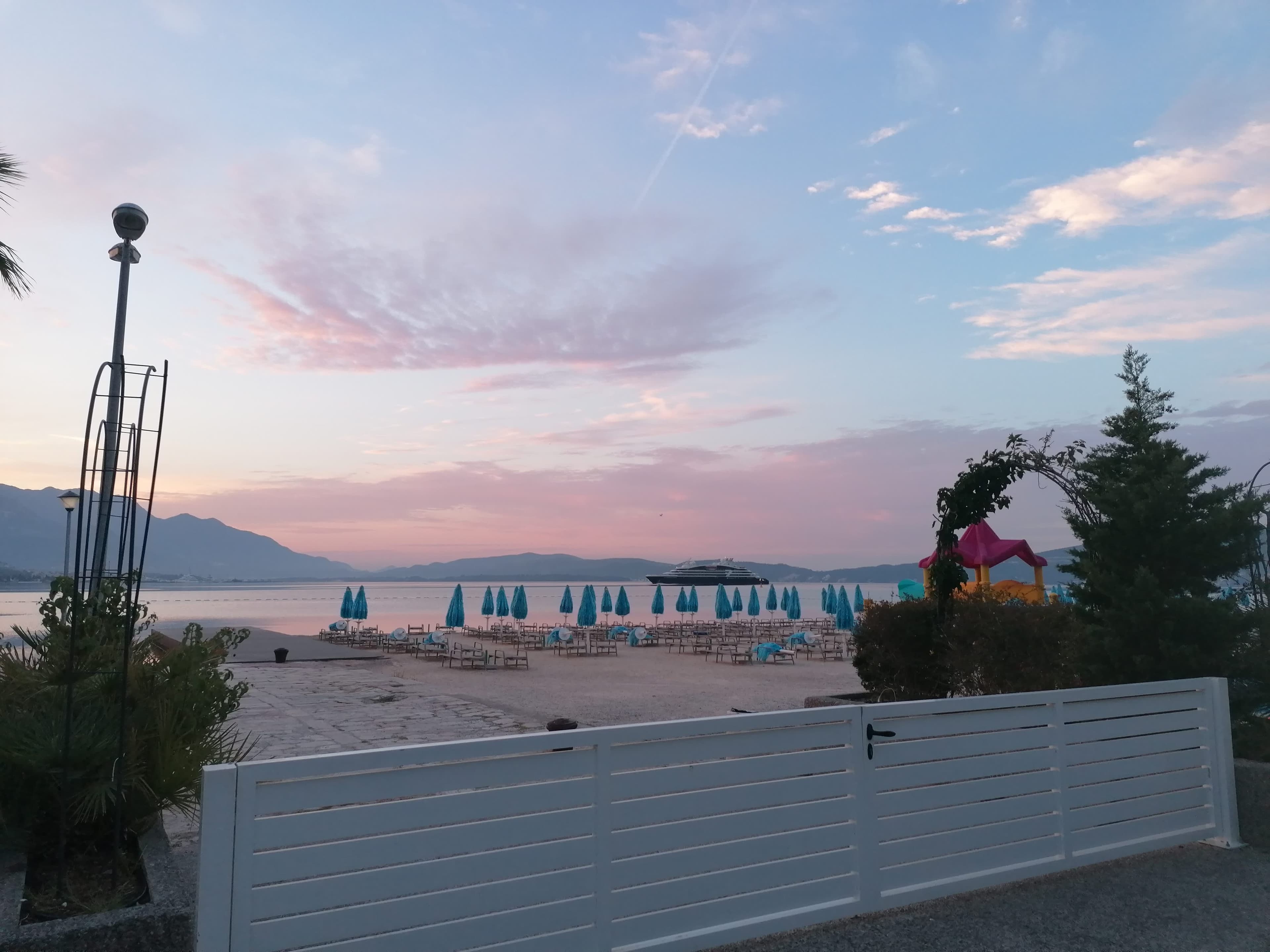 Carine Hotel Delfin Ansicht 9