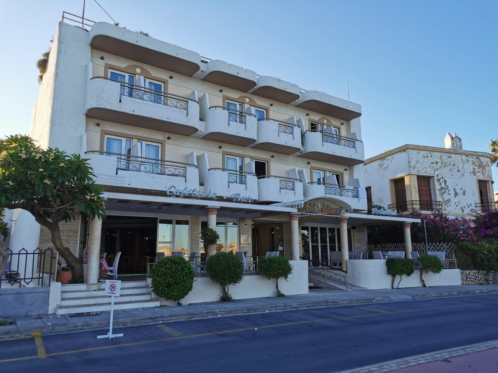 Hotel Astron Ansicht 2