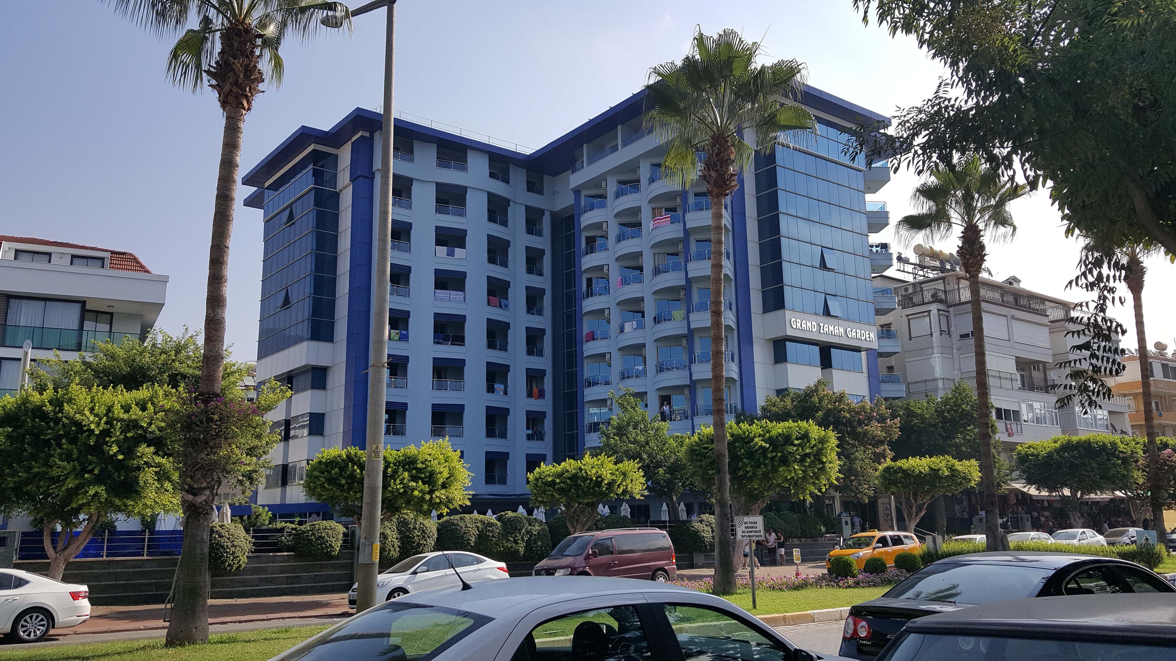 Hotel Grand Zaman Garden