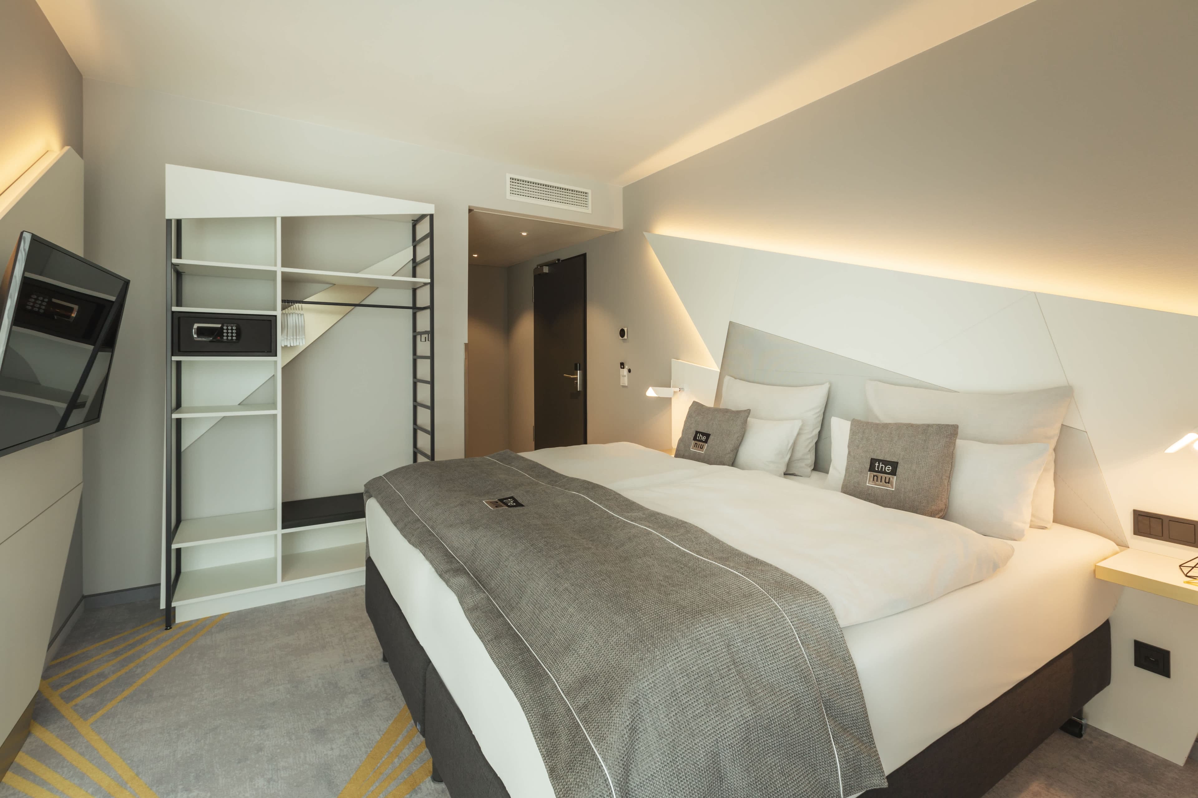 Holiday Inn – the niu, Coin Frankfurt Ostend Ansicht 4