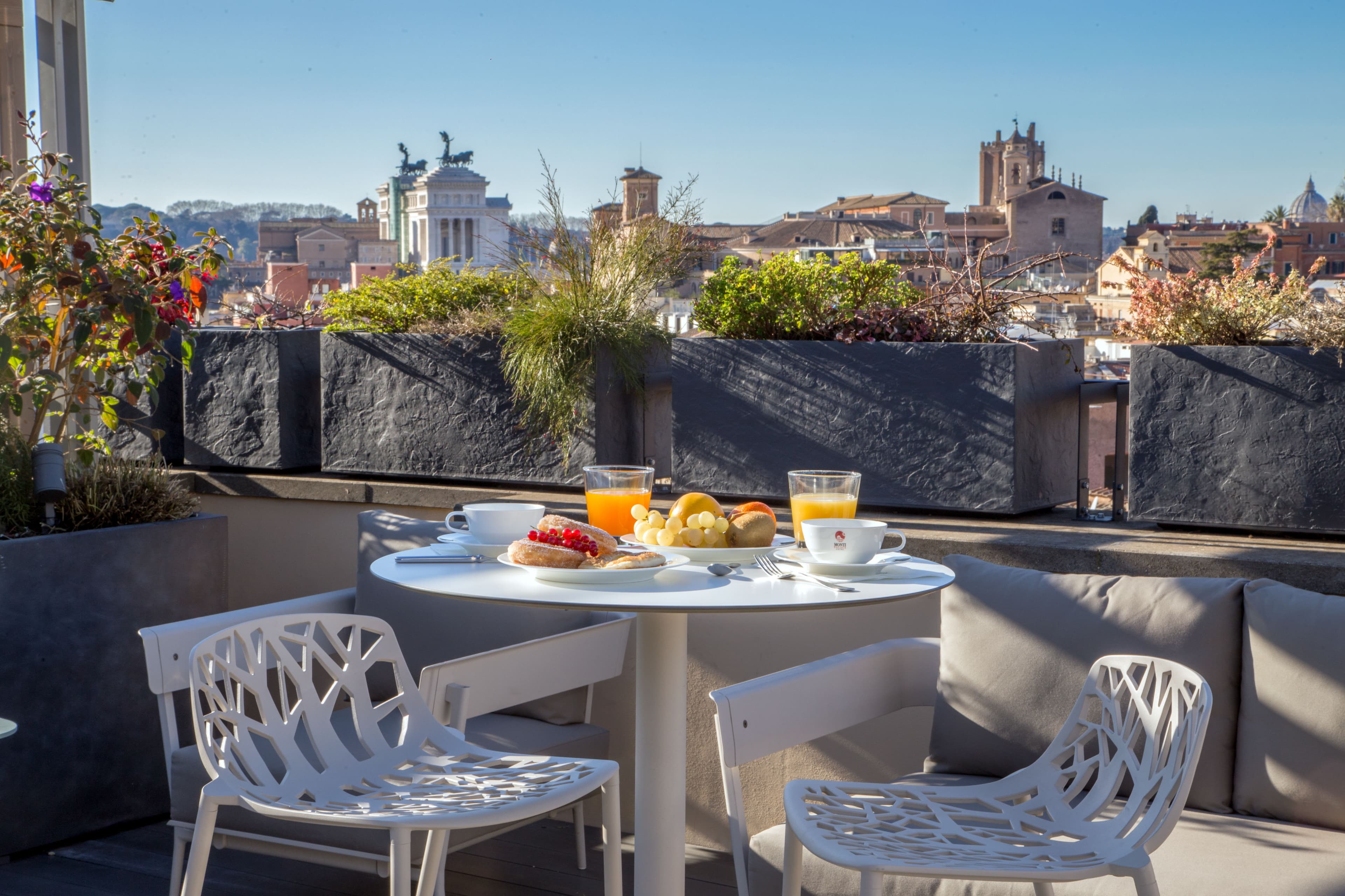 Monti Palace Hotel Ansicht 10